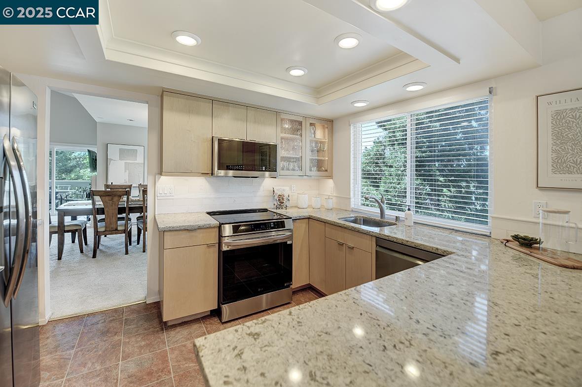 Detail Gallery Image 17 of 59 For 2638 Saklan Indian Dr #3,  Walnut Creek,  CA 94595 - 2 Beds | 2 Baths
