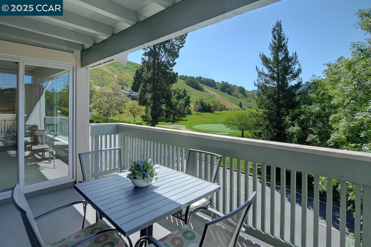 Detail Gallery Image 4 of 59 For 2638 Saklan Indian Dr #3,  Walnut Creek,  CA 94595 - 2 Beds | 2 Baths