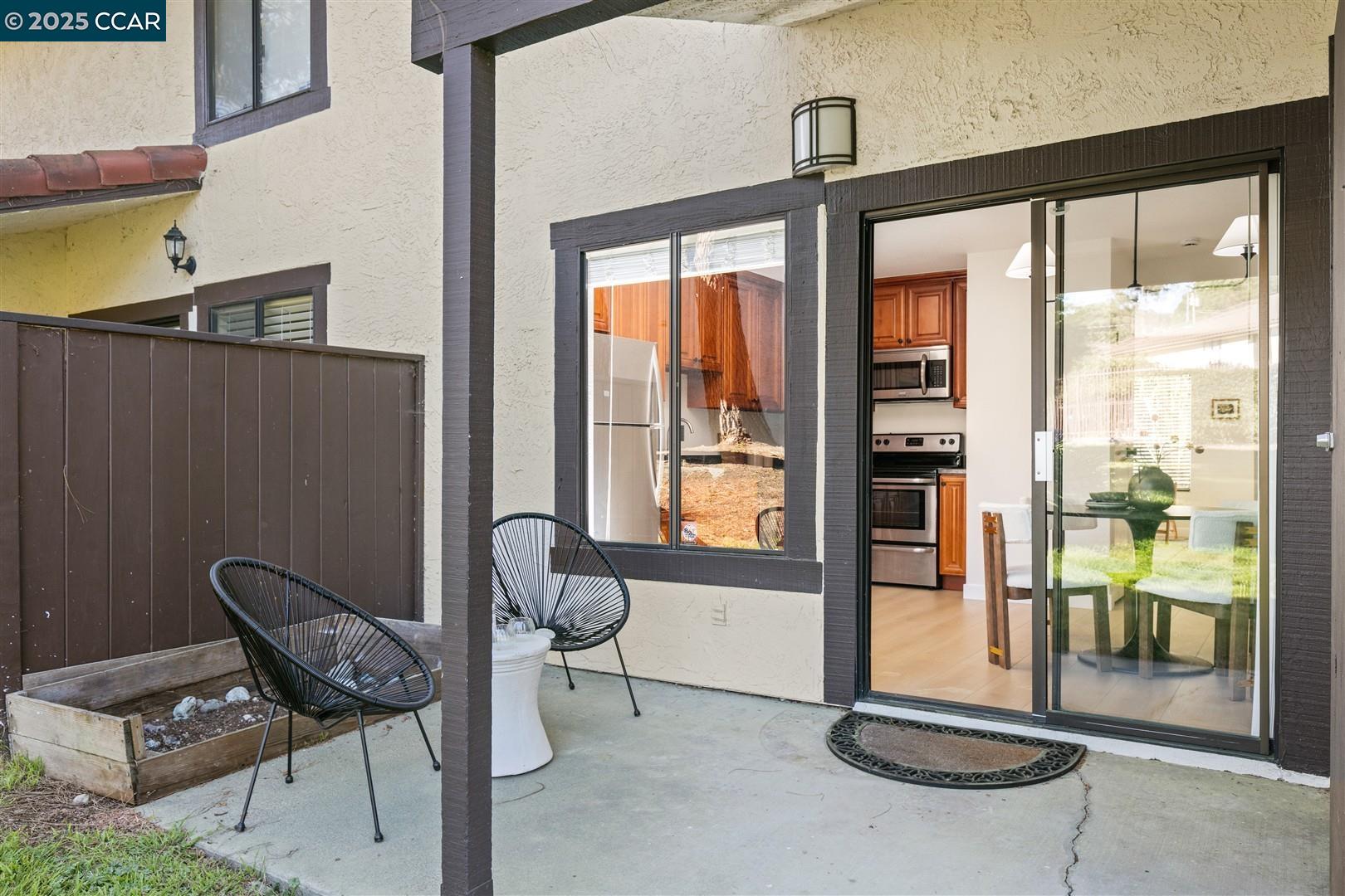 property-img