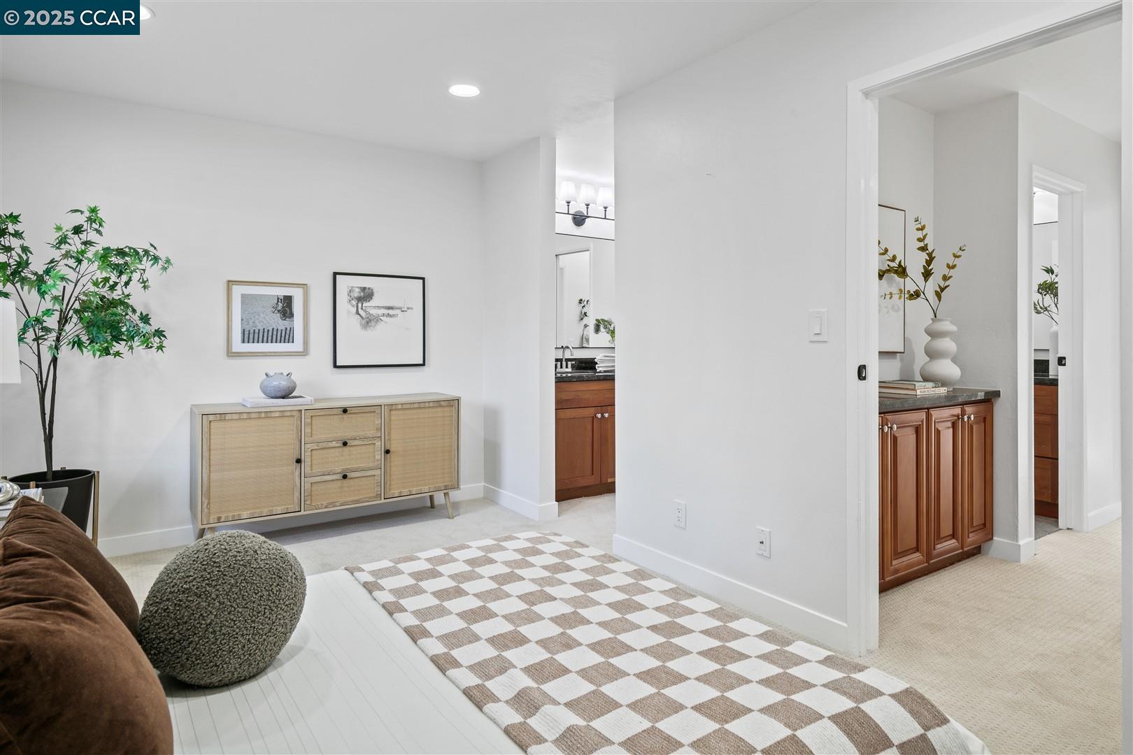property-img