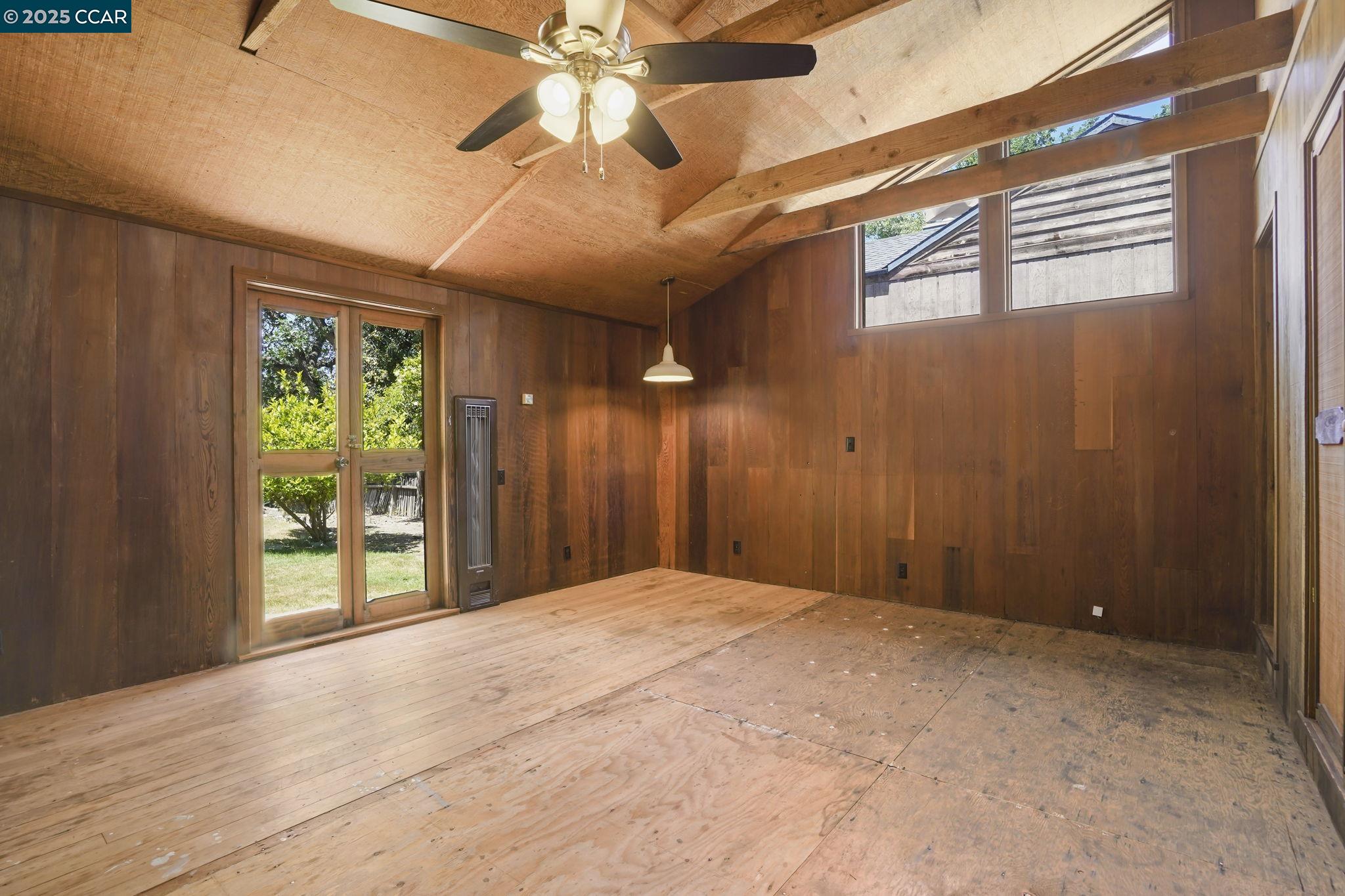 Detail Gallery Image 18 of 50 For 586 Lakewood Cir, Walnut Creek,  CA 94598 - 4 Beds | 2/1 Baths
