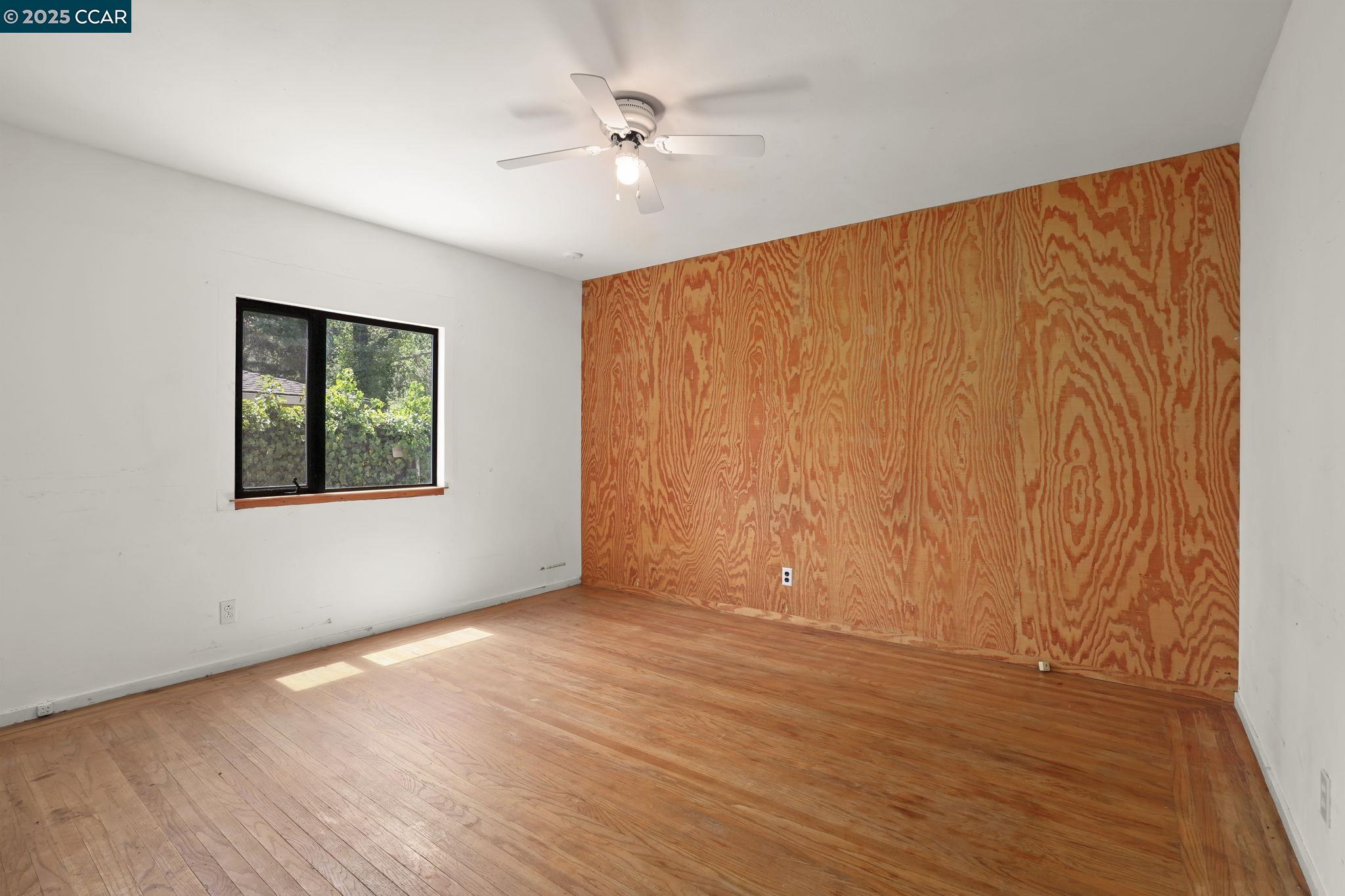 Detail Gallery Image 22 of 50 For 586 Lakewood Cir, Walnut Creek,  CA 94598 - 4 Beds | 2/1 Baths
