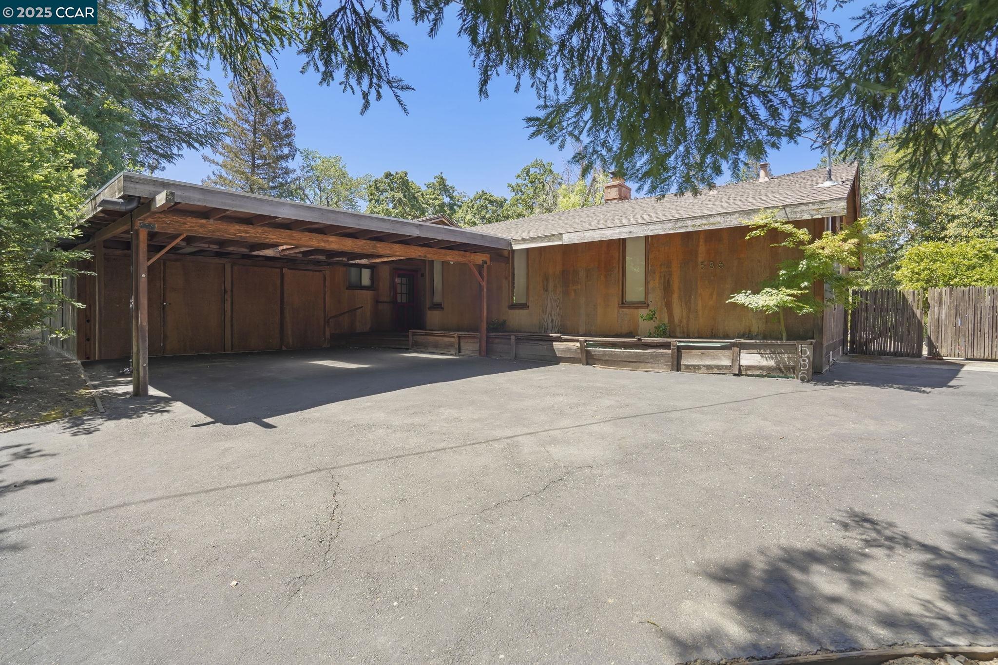 Detail Gallery Image 48 of 50 For 586 Lakewood Cir, Walnut Creek,  CA 94598 - 4 Beds | 2/1 Baths