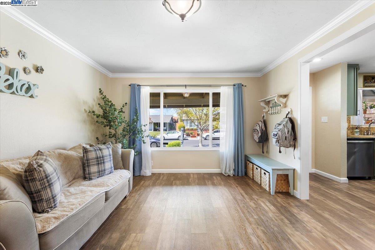 Detail Gallery Image 12 of 46 For 5894 Pontius Ct, San Jose,  CA 95123 - 3 Beds | 2 Baths