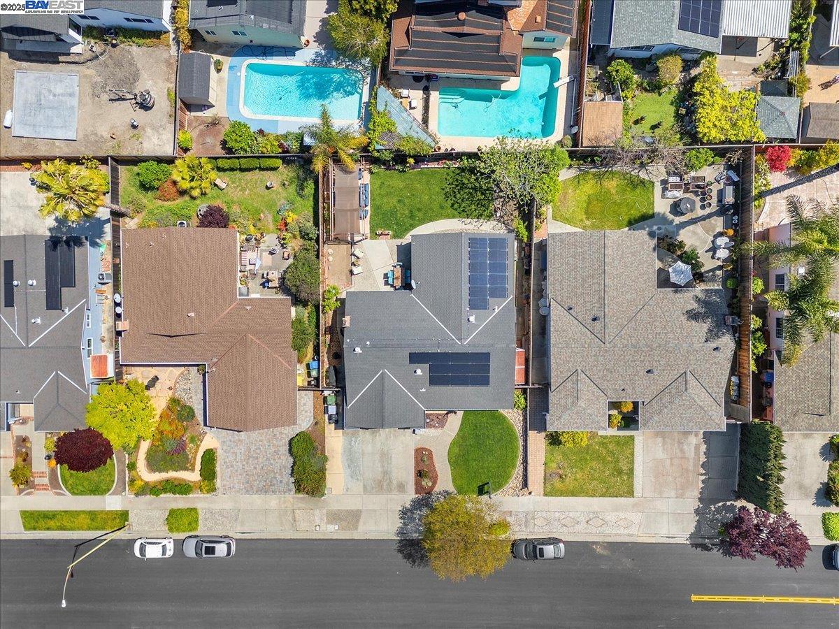 Detail Gallery Image 35 of 46 For 5894 Pontius Ct, San Jose,  CA 95123 - 3 Beds | 2 Baths