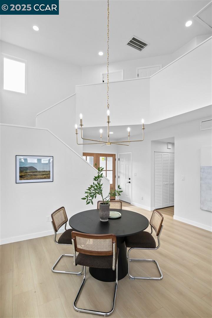 Detail Gallery Image 18 of 60 For 73 Sandpoint Dr, Richmond,  CA 94804 - 3 Beds | 3 Baths