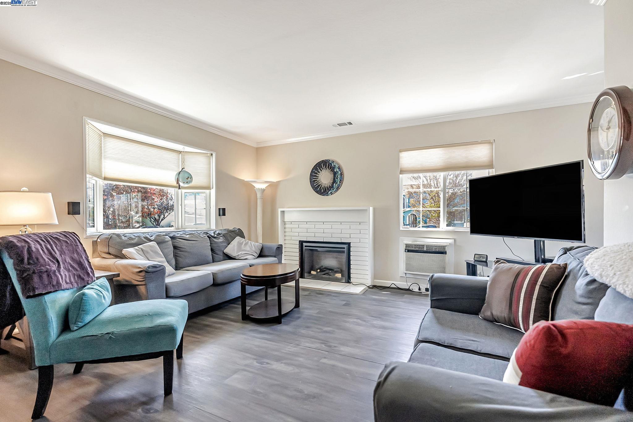 Detail Gallery Image 12 of 34 For 2683 Cryer St, Hayward,  CA 94545 - 3 Beds | 2 Baths