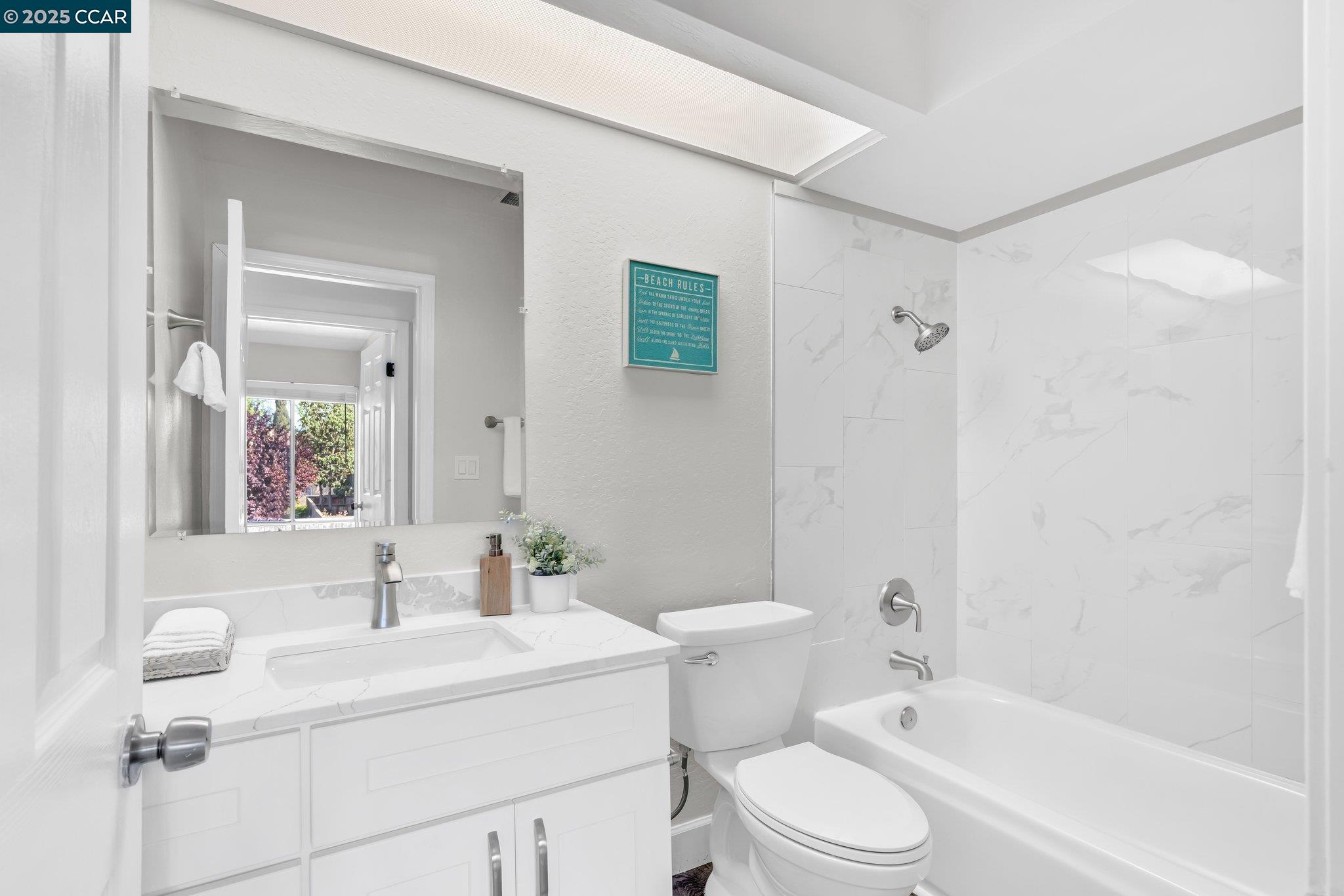 Detail Gallery Image 21 of 23 For 59 Massolo Dr #E,  Pleasant Hill,  CA 94523 - 2 Beds | 2 Baths