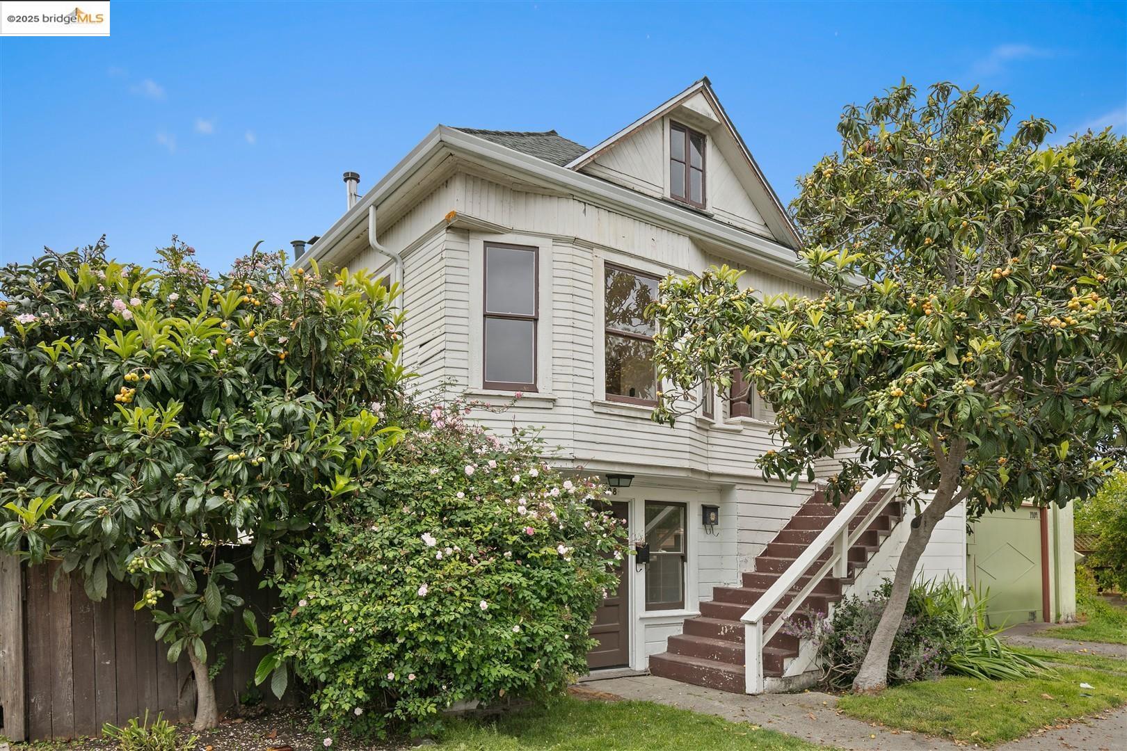 Detail Gallery Image 1 of 1 For 1406 Kains Ave, Berkeley,  CA 94702 - – Beds | – Baths