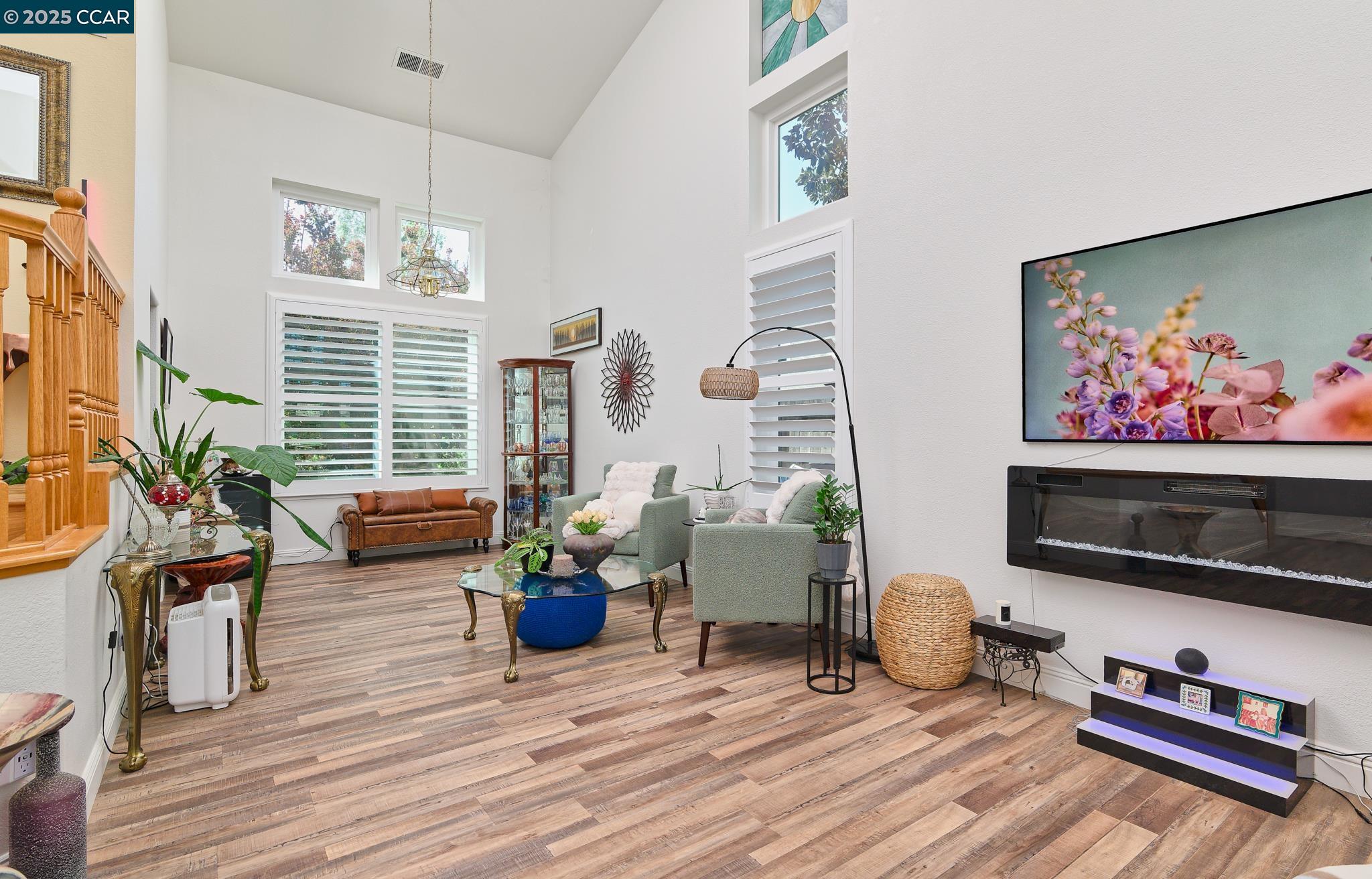 Detail Gallery Image 13 of 37 For 322 W Boesch Dr, Ripon,  CA 95366 - 3 Beds | 2/1 Baths