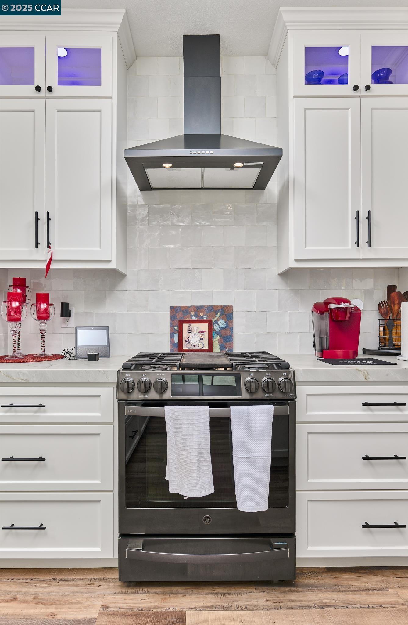 Detail Gallery Image 7 of 37 For 322 W Boesch Dr, Ripon,  CA 95366 - 3 Beds | 2/1 Baths
