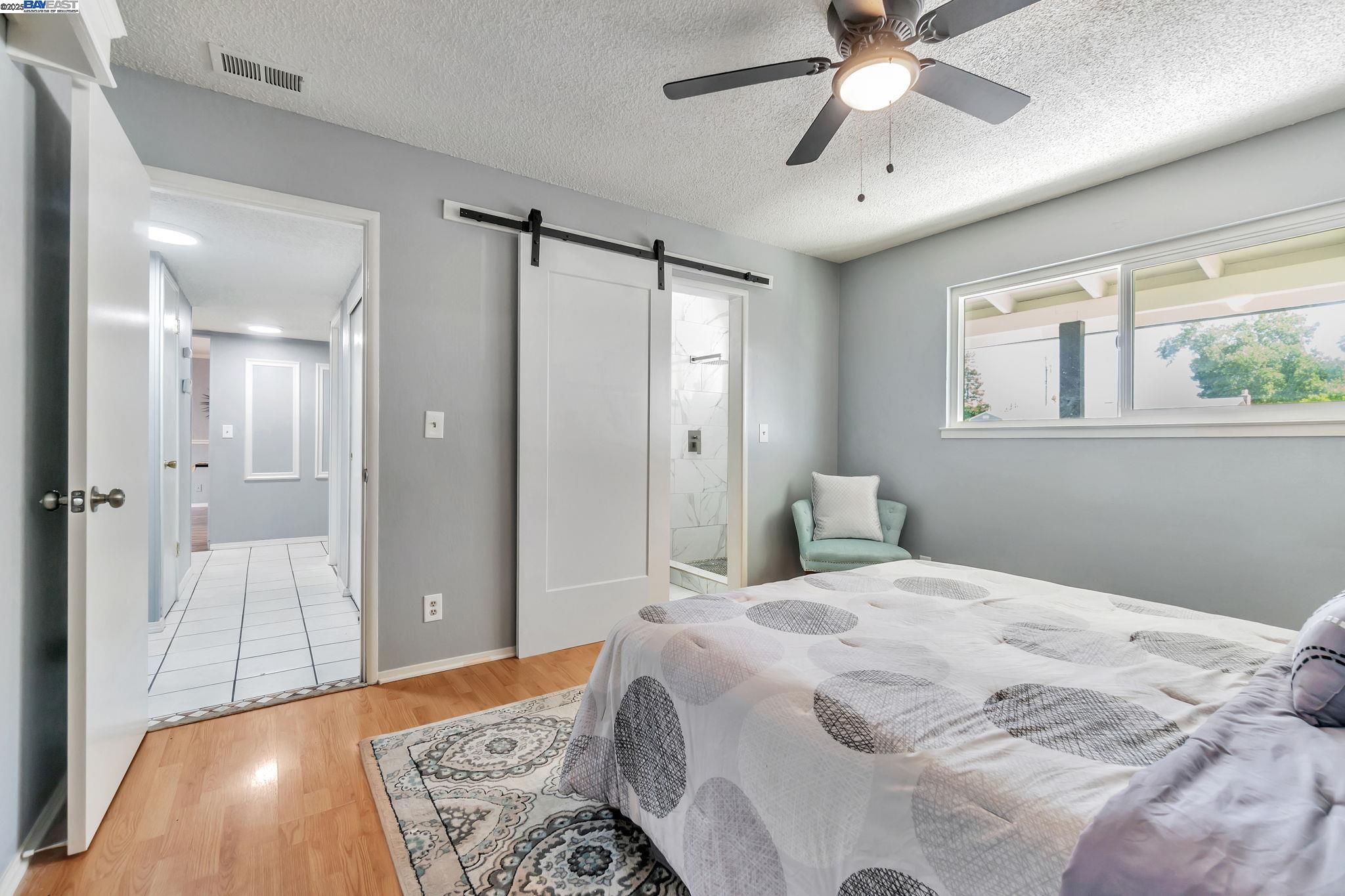 Detail Gallery Image 14 of 37 For 6013 Green Glen Way, Sacramento,  CA 95842 - 3 Beds | 2 Baths