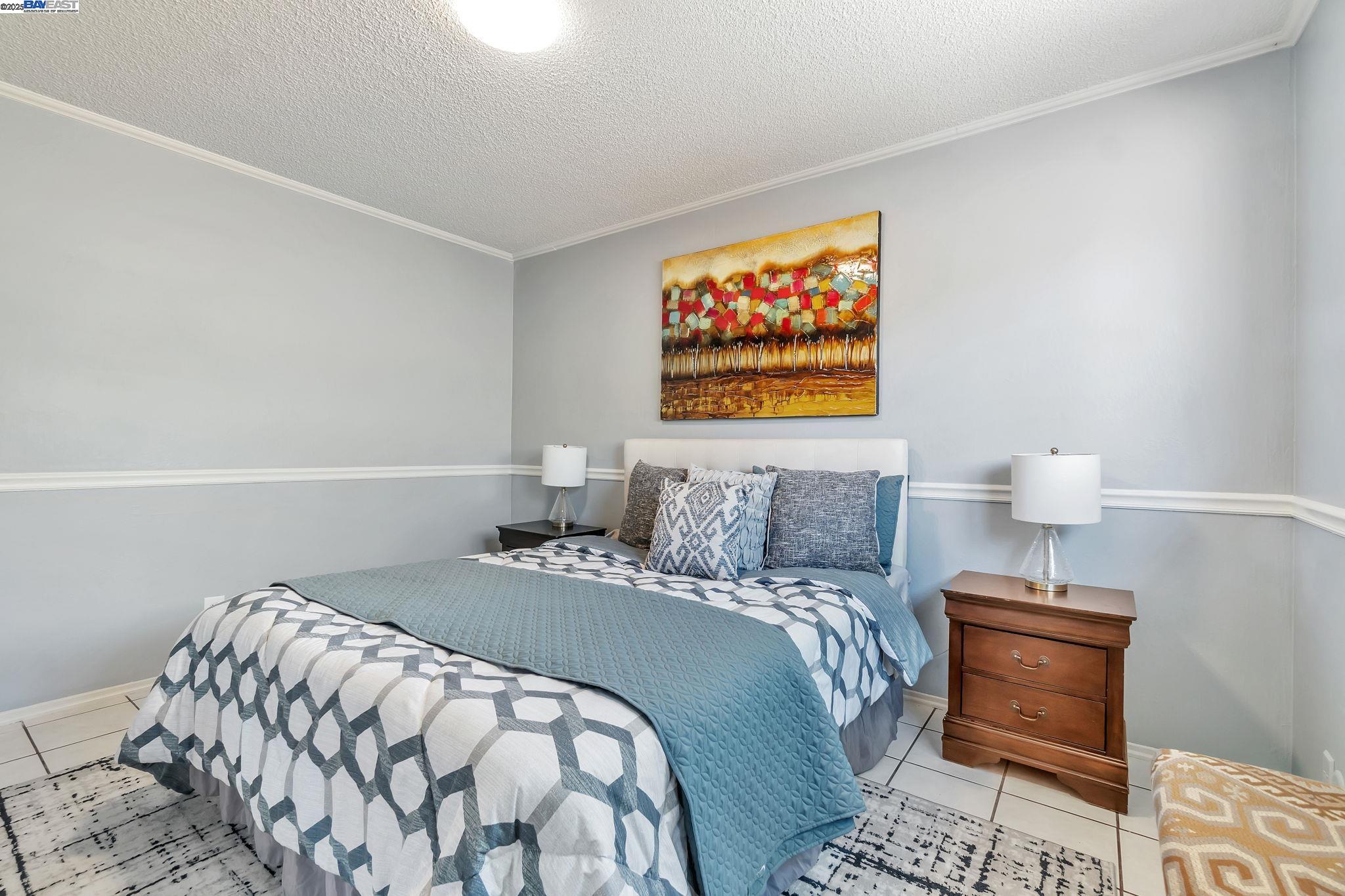 Detail Gallery Image 17 of 37 For 6013 Green Glen Way, Sacramento,  CA 95842 - 3 Beds | 2 Baths