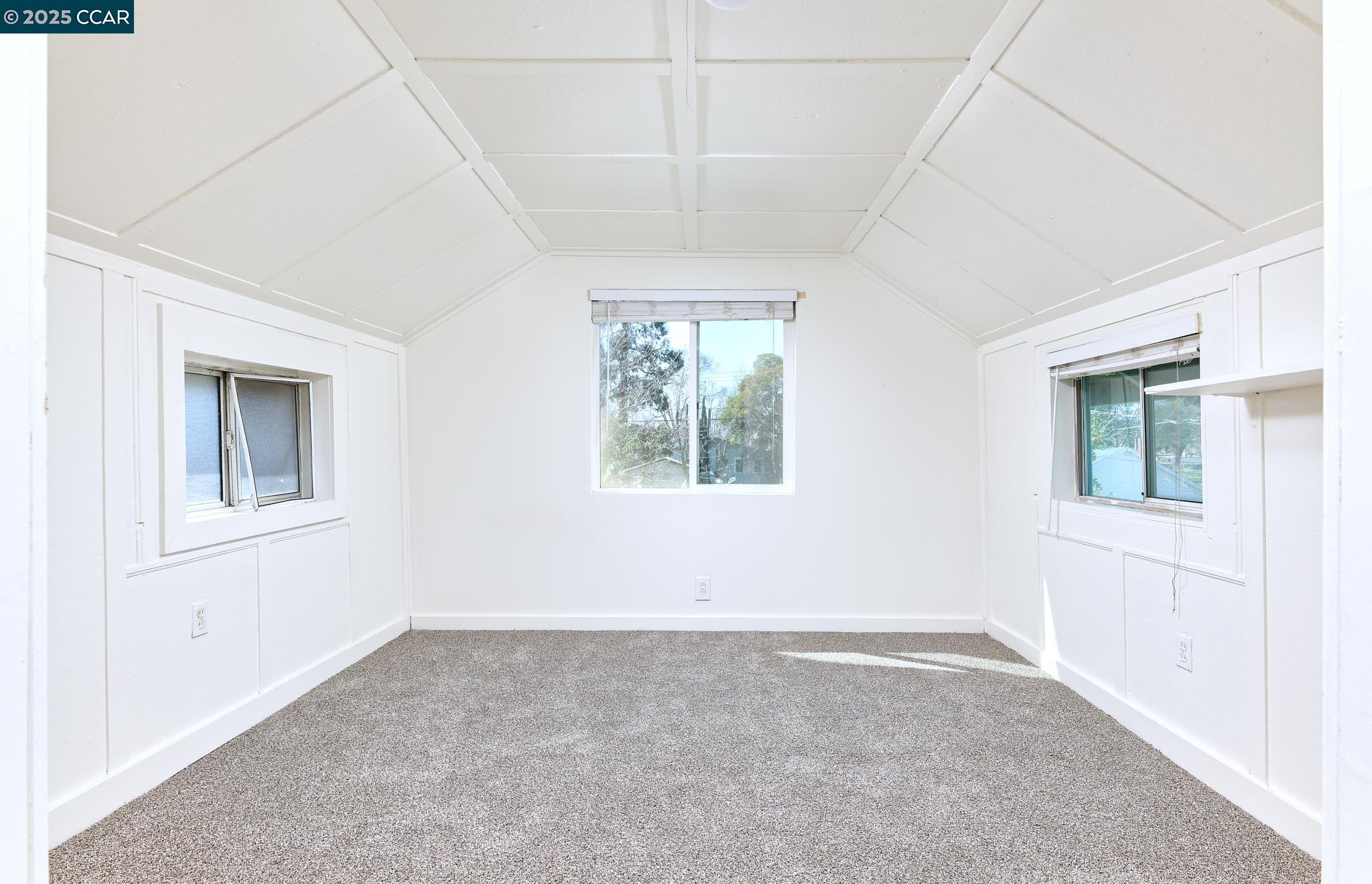 Detail Gallery Image 17 of 24 For 104 Irene Ave, Roseville,  CA 95678 - 4 Beds | 1/1 Baths
