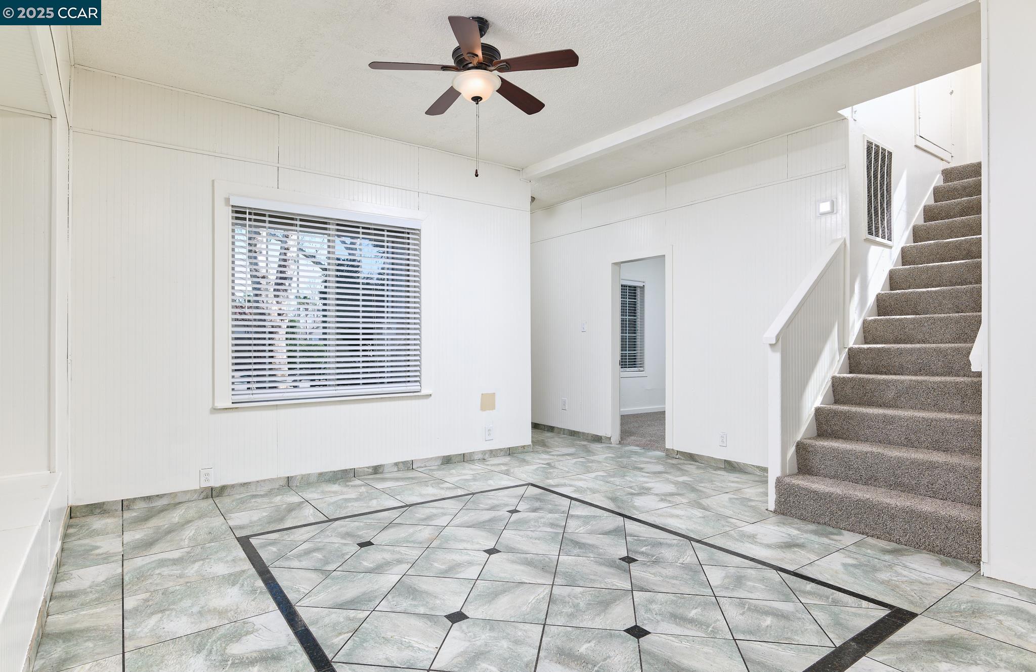 Detail Gallery Image 9 of 24 For 104 Irene Ave, Roseville,  CA 95678 - 4 Beds | 1/1 Baths