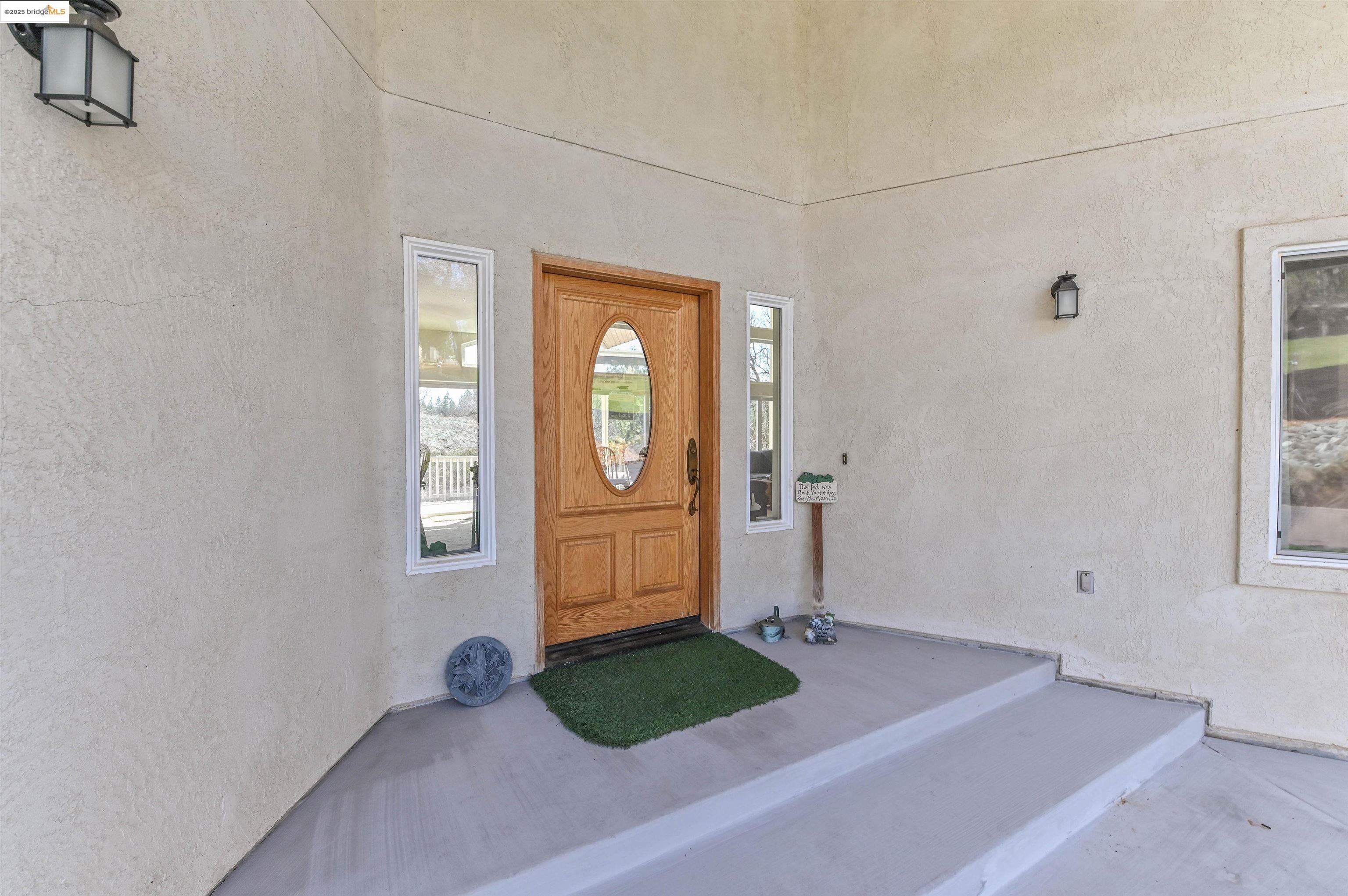 Detail Gallery Image 16 of 60 For 5409 Stagecoach Hill Rd, Mountain Ranch,  CA 95246 - 3 Beds | 2/1 Baths