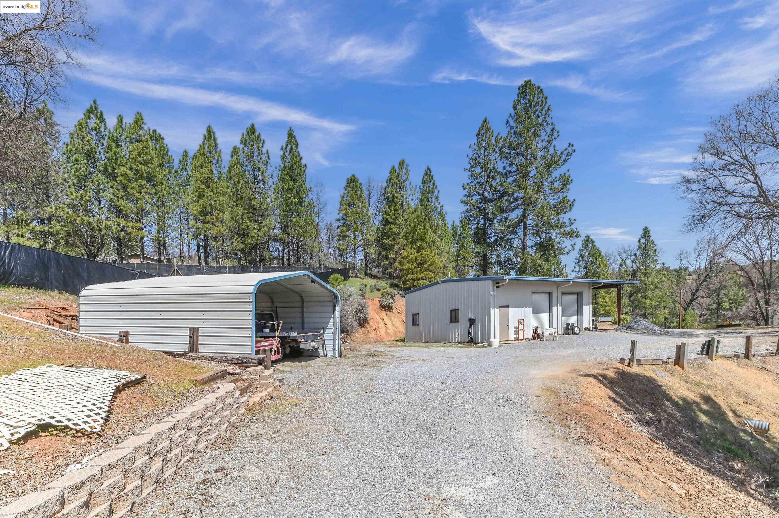 Detail Gallery Image 18 of 60 For 5409 Stagecoach Hill Rd, Mountain Ranch,  CA 95246 - 3 Beds | 2/1 Baths