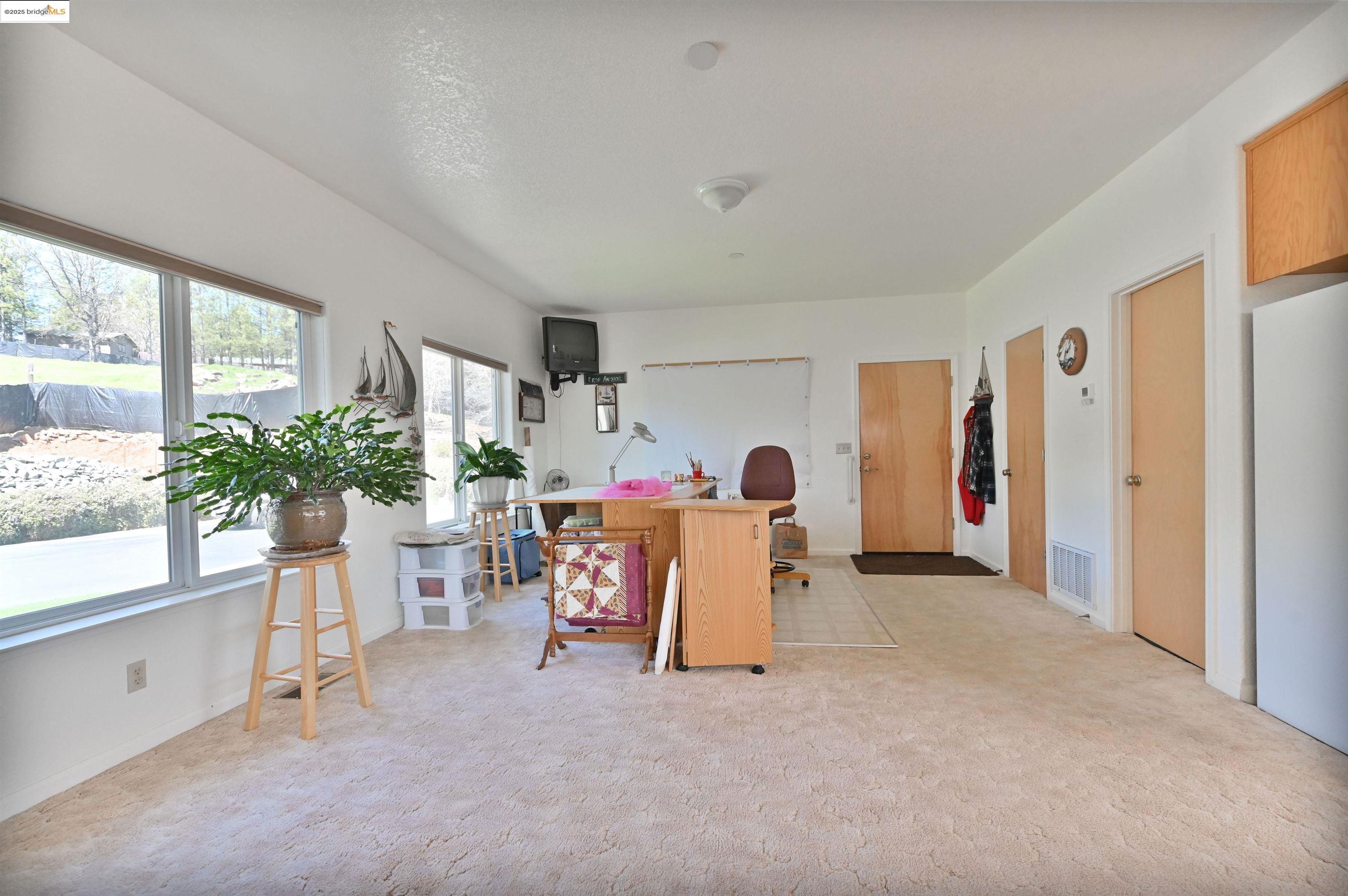 Detail Gallery Image 38 of 60 For 5409 Stagecoach Hill Rd, Mountain Ranch,  CA 95246 - 3 Beds | 2/1 Baths