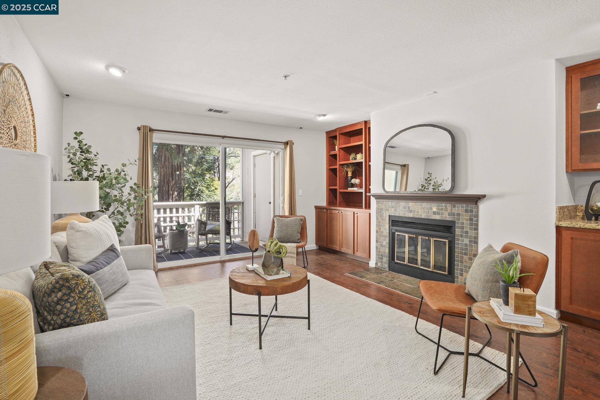 Photo #4: 41094471 Listing: Photo #4