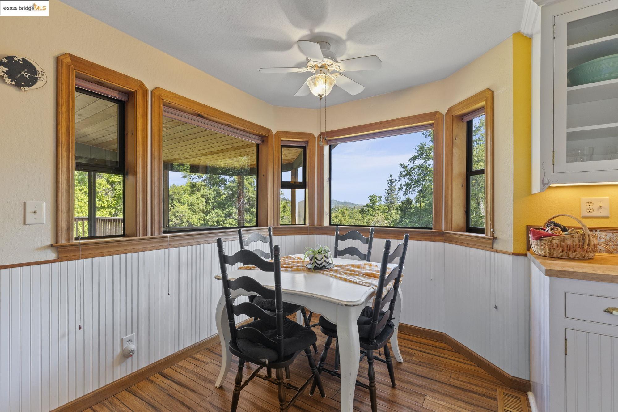 Detail Gallery Image 13 of 51 For 20585 Eden Lane, Tuolumne,  CA 95379 - 3 Beds | 2 Baths