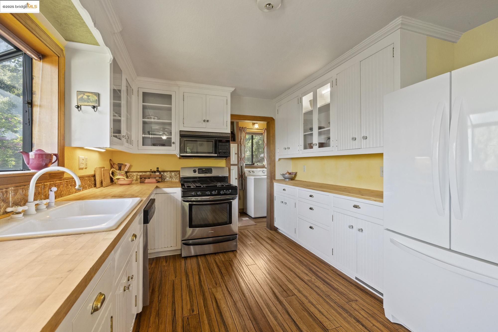 Detail Gallery Image 17 of 51 For 20585 Eden Lane, Tuolumne,  CA 95379 - 3 Beds | 2 Baths