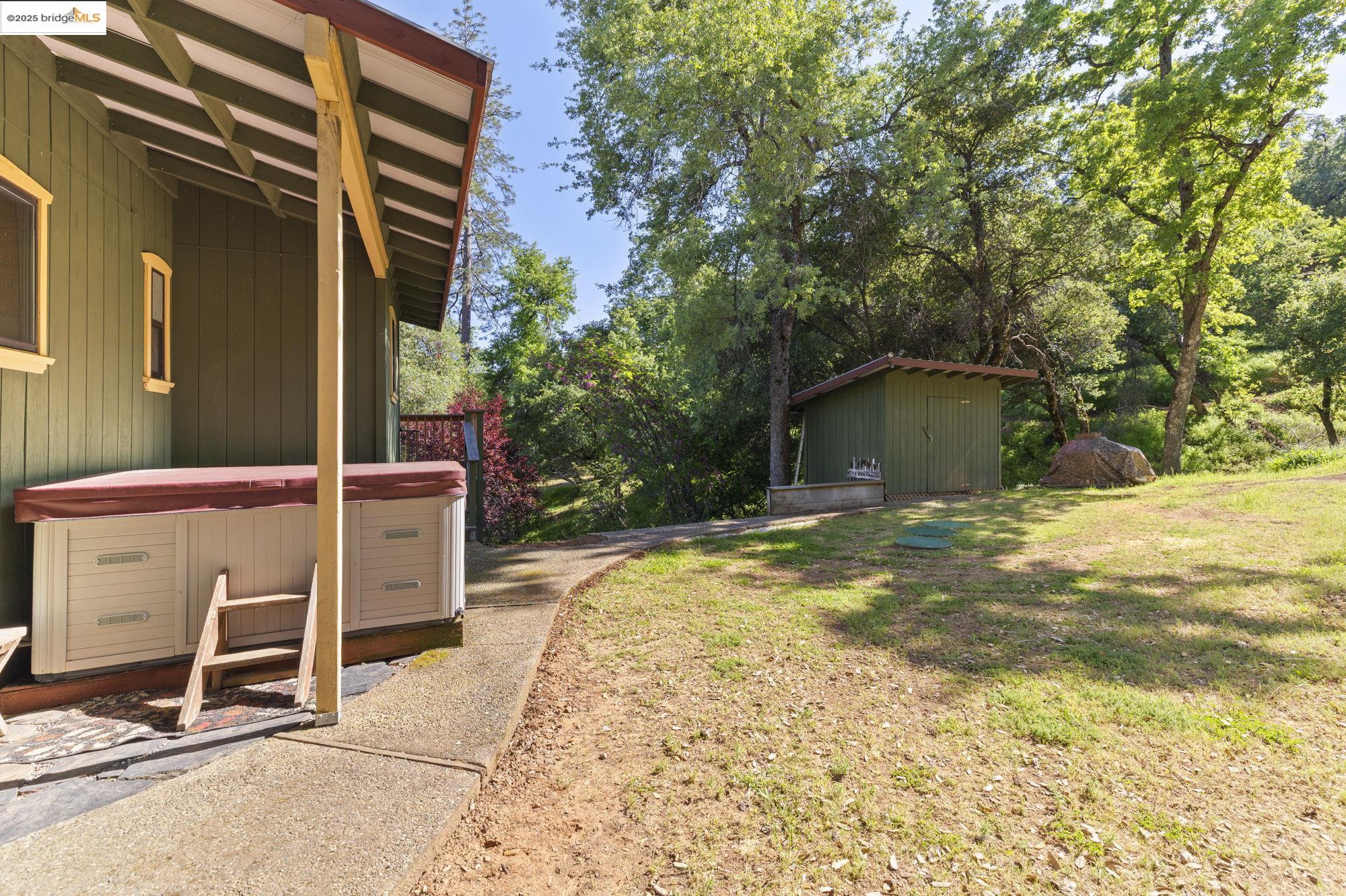 Detail Gallery Image 36 of 51 For 20585 Eden Lane, Tuolumne,  CA 95379 - 3 Beds | 2 Baths