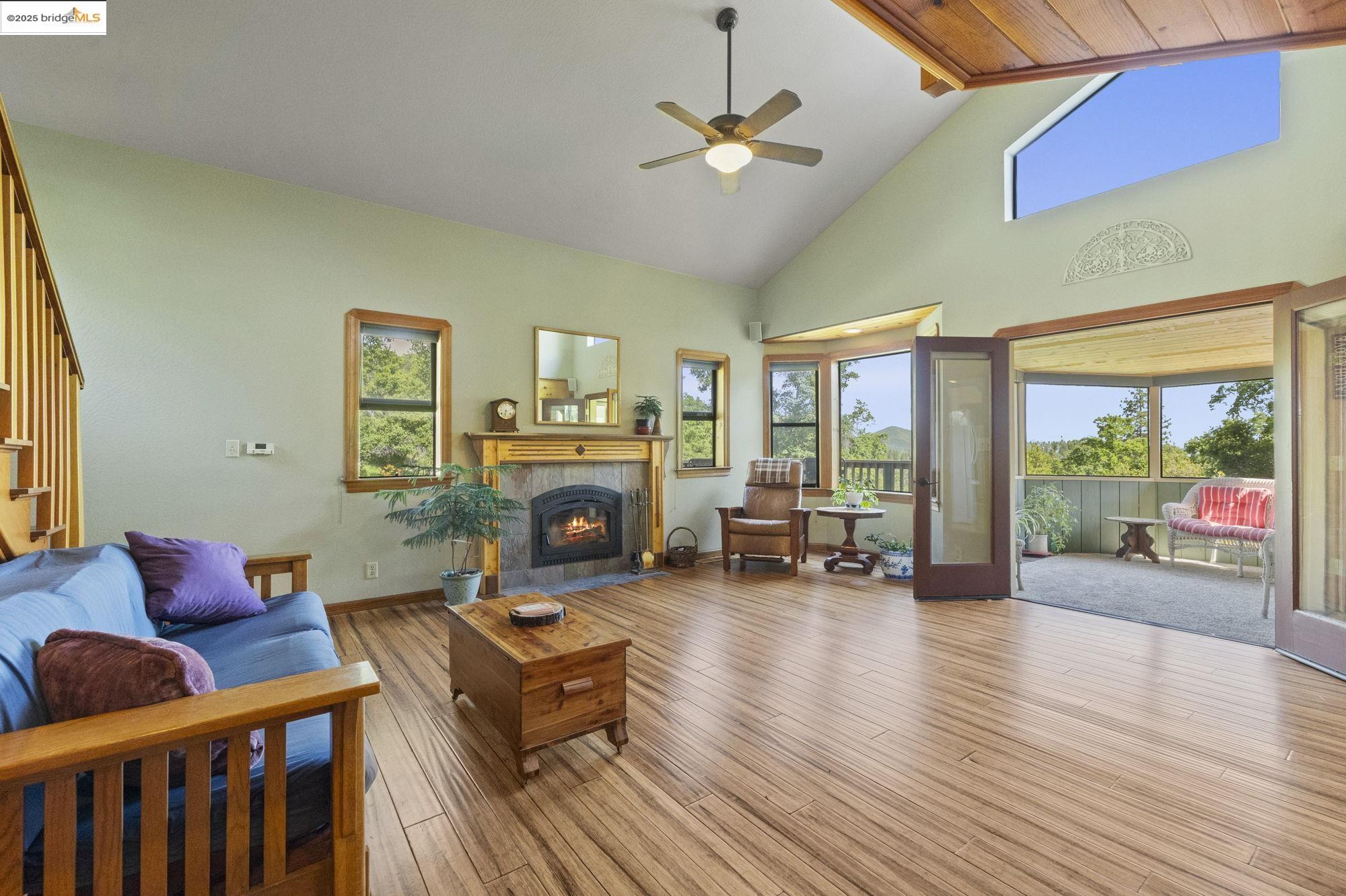 Detail Gallery Image 6 of 51 For 20585 Eden Lane, Tuolumne,  CA 95379 - 3 Beds | 2 Baths