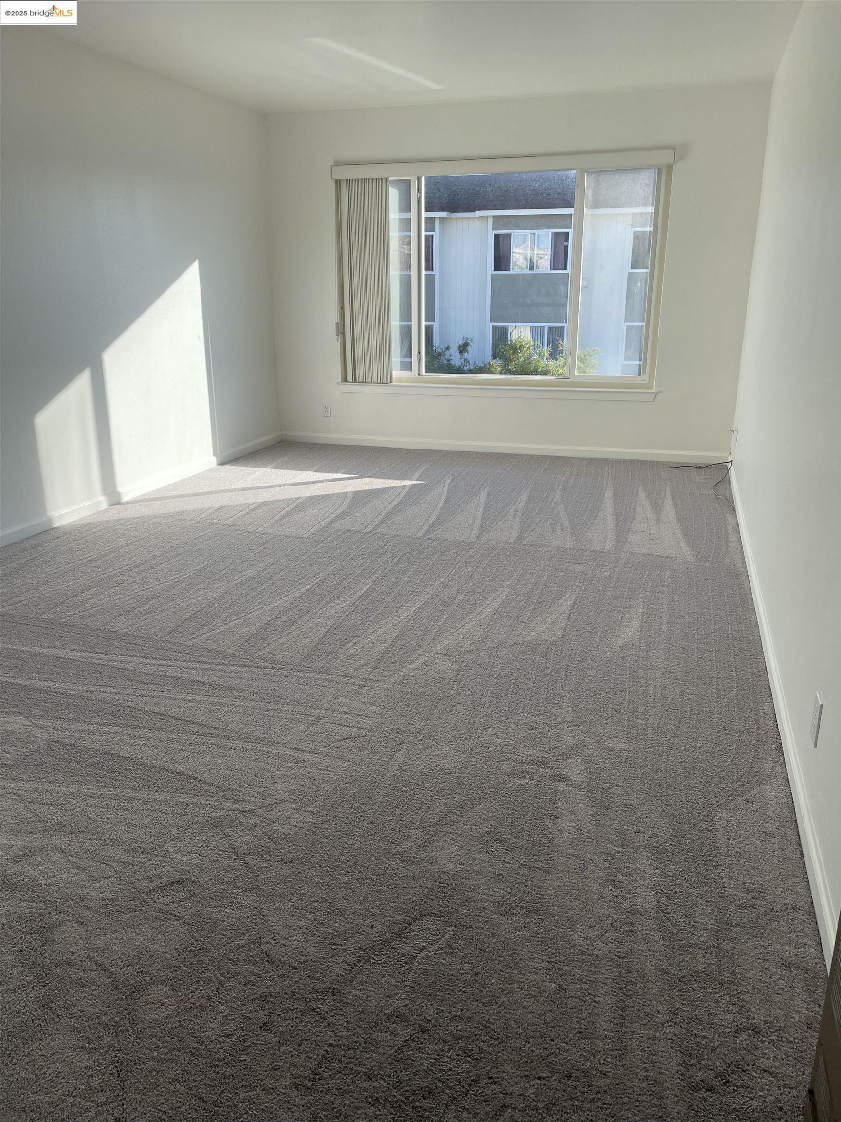 Detail Gallery Image 9 of 19 For 108 School St, Daly City,  CA 94014 - – Beds | – Baths