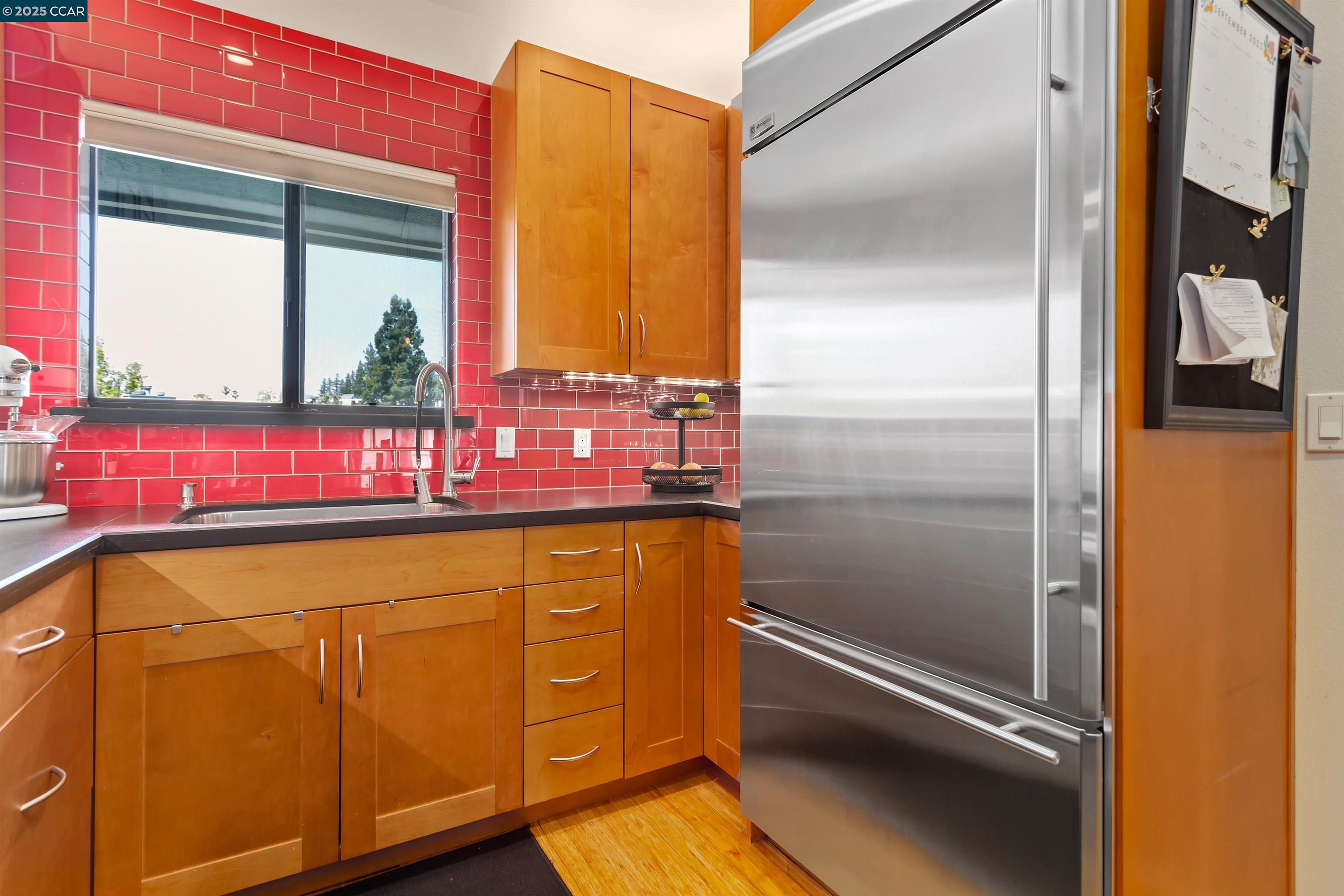 Detail Gallery Image 11 of 26 For 1648 San Miguel Dr, Walnut Creek,  CA 94596 - 1 Beds | 2 Baths