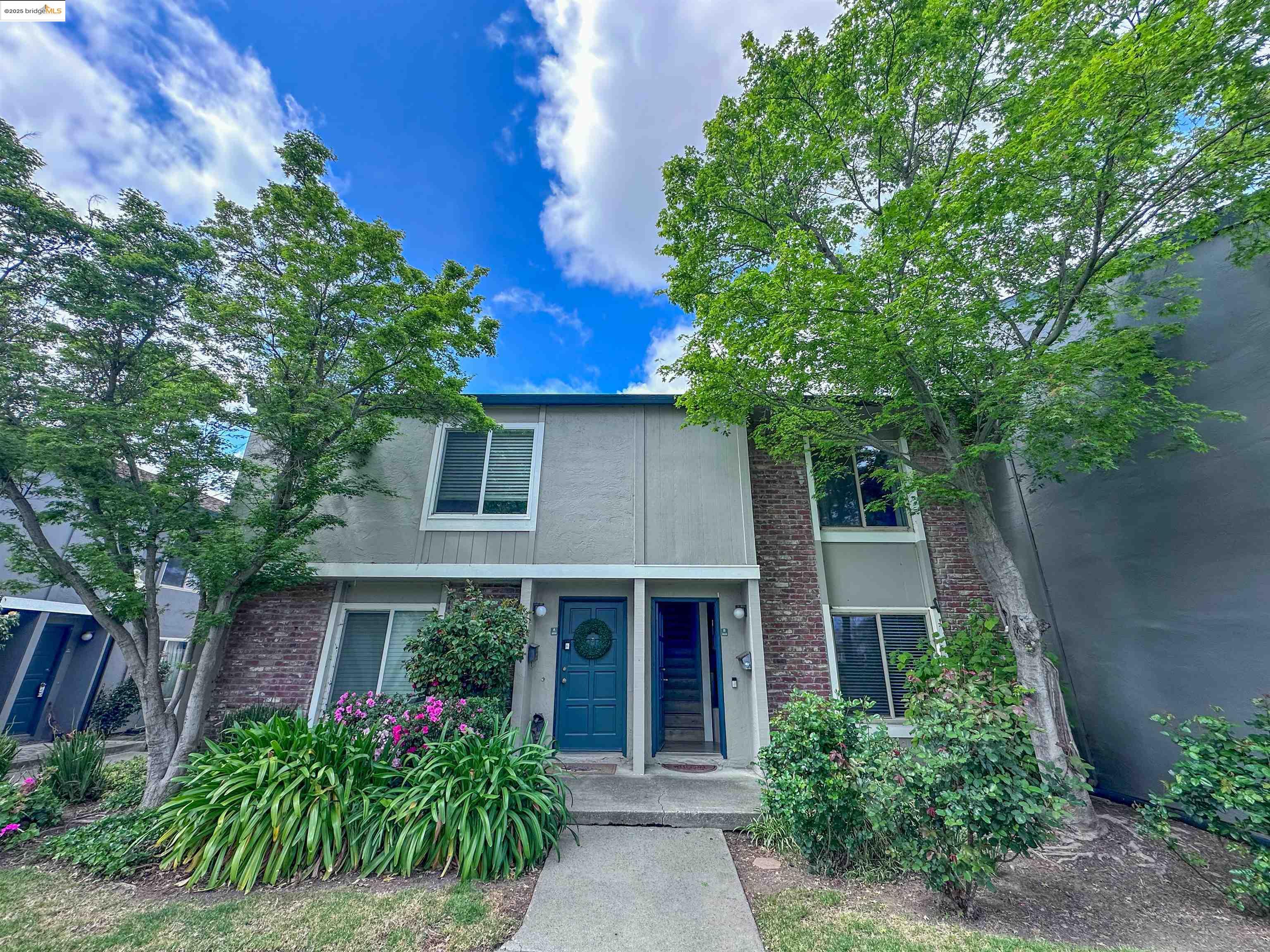 More Details about MLS # 41094481 : 3650 NORTHWOOD DR # B