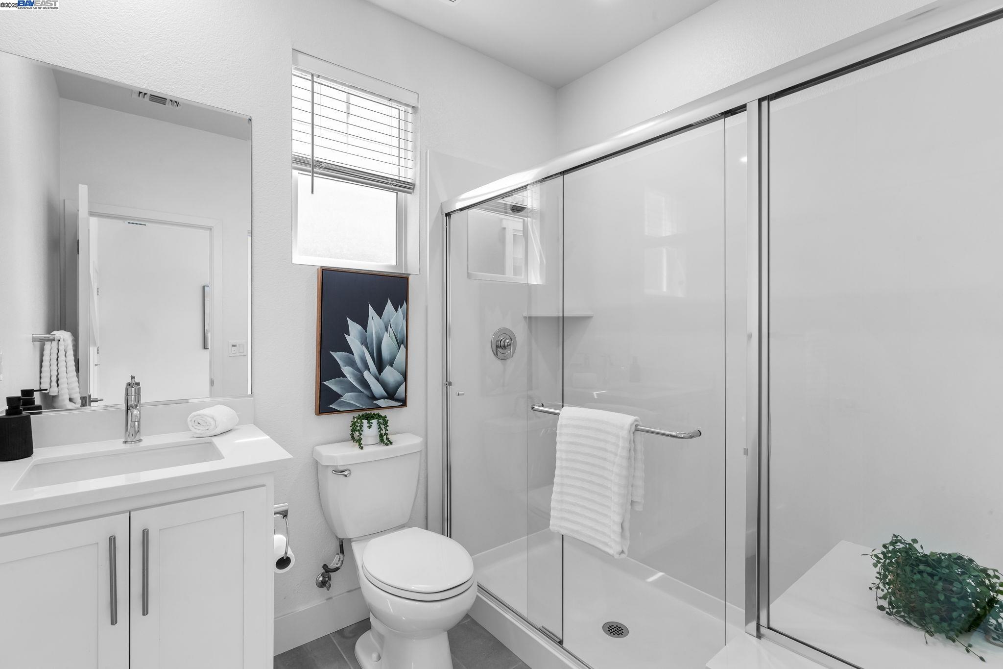 Detail Gallery Image 25 of 52 For 37450 Watersail Way, Newark,  CA 94560 - 5 Beds | 4/1 Baths