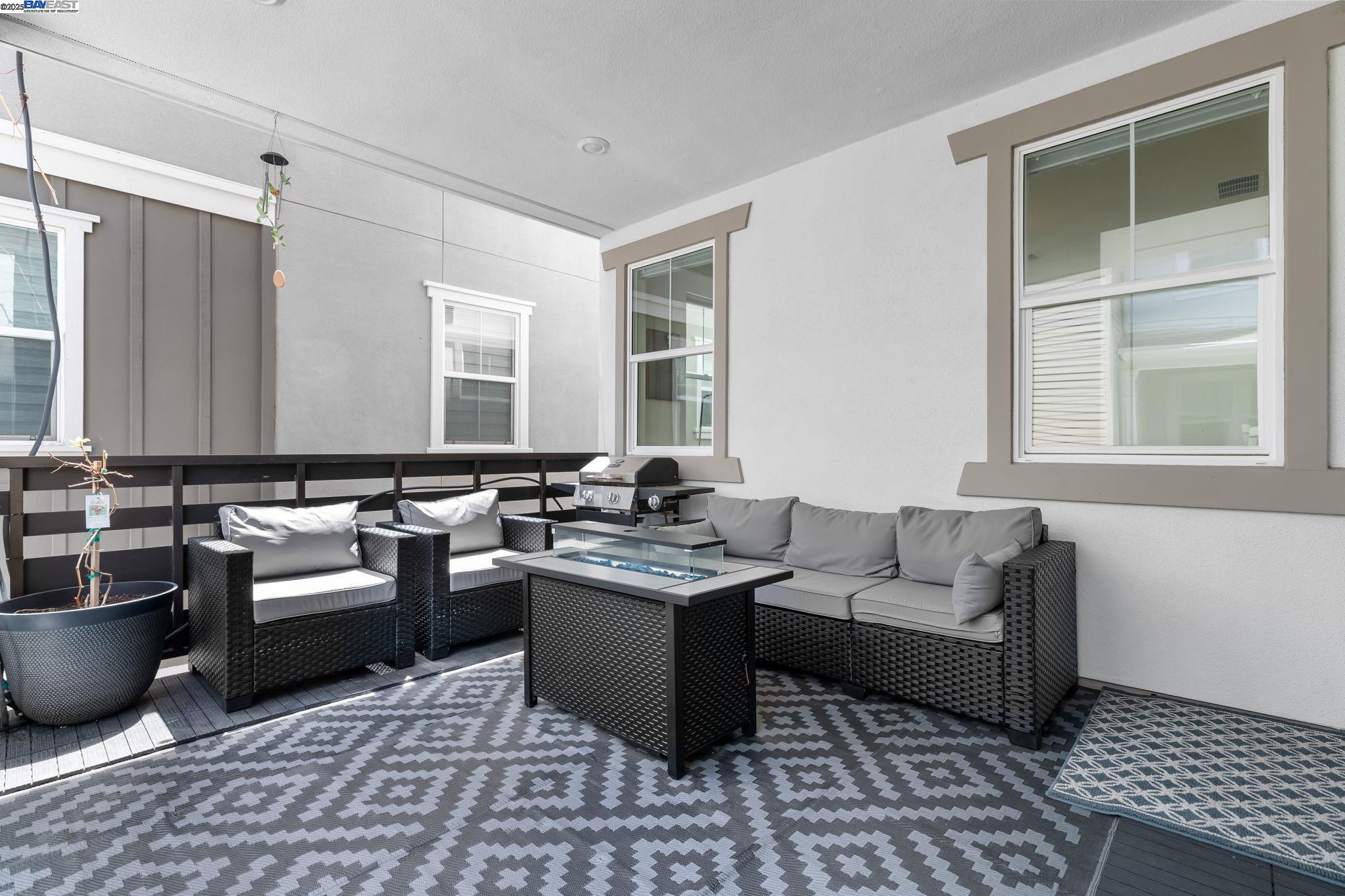 Detail Gallery Image 28 of 52 For 37450 Watersail Way, Newark,  CA 94560 - 5 Beds | 4/1 Baths