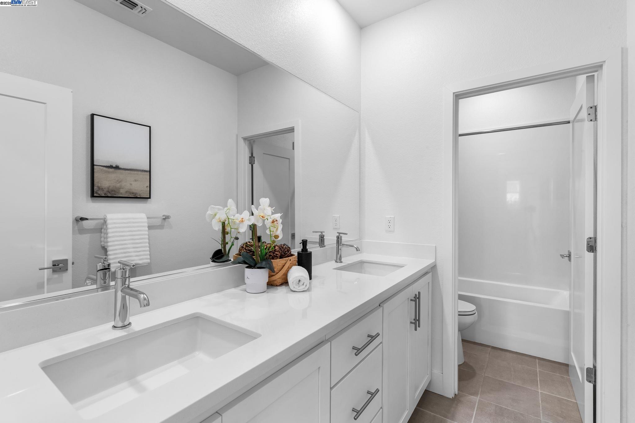 Detail Gallery Image 30 of 52 For 37450 Watersail Way, Newark,  CA 94560 - 5 Beds | 4/1 Baths