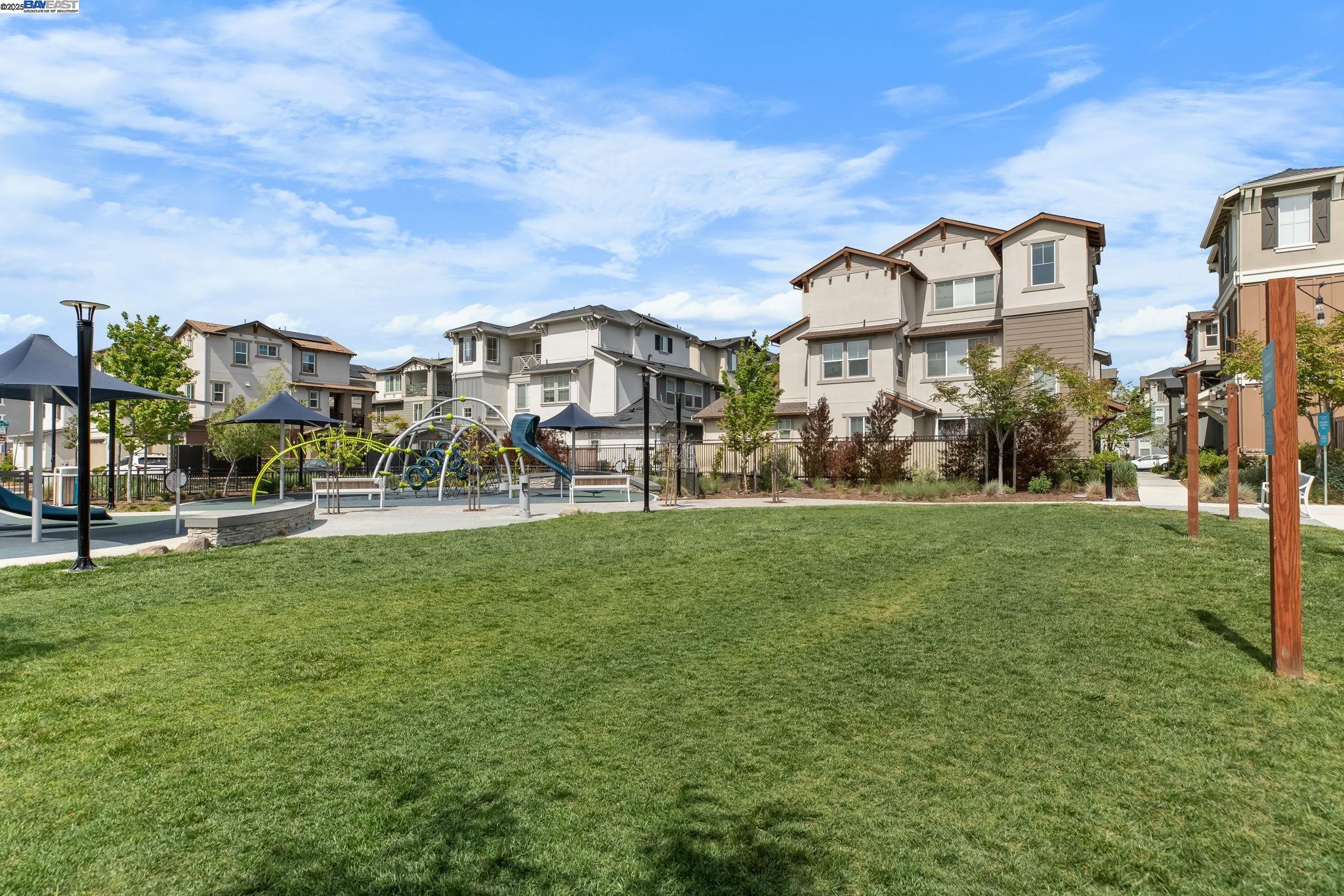 Detail Gallery Image 49 of 52 For 37450 Watersail Way, Newark,  CA 94560 - 5 Beds | 4/1 Baths