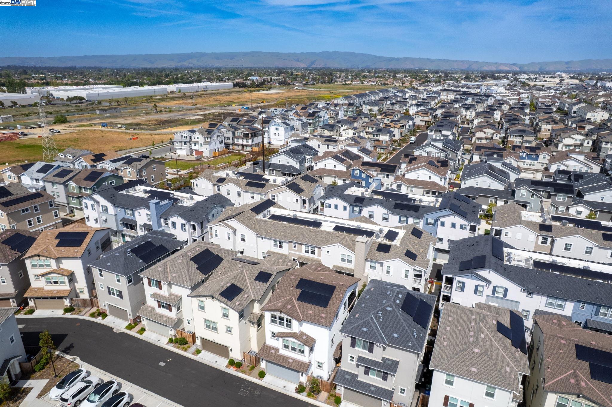 Detail Gallery Image 50 of 52 For 37450 Watersail Way, Newark,  CA 94560 - 5 Beds | 4/1 Baths