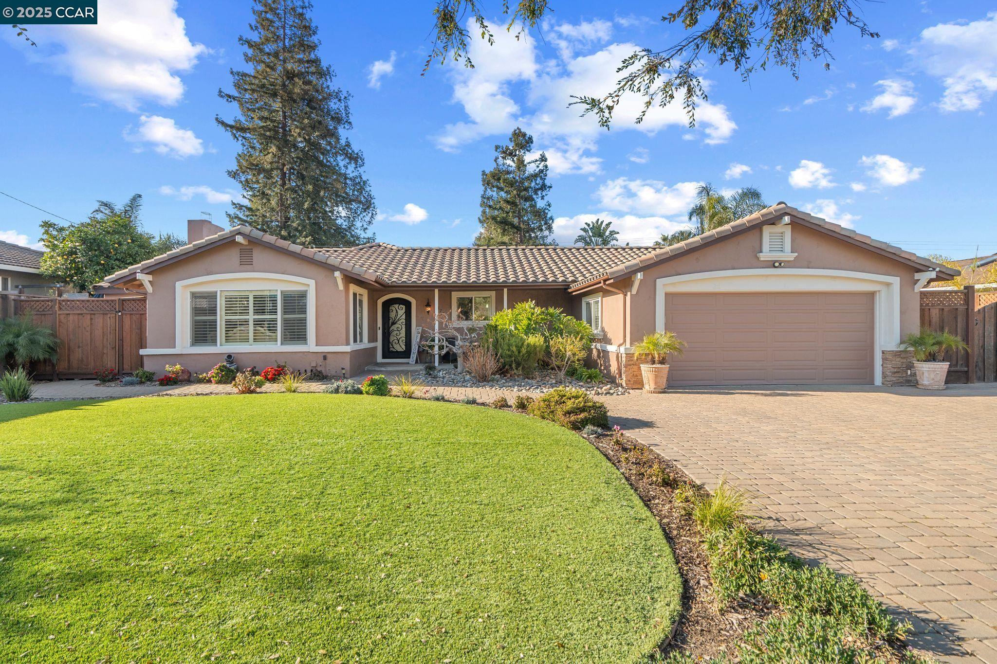 Detail Gallery Image 9 of 49 For 3709 Warner Dr, San Jose,  CA 95127 - 3 Beds | 3 Baths