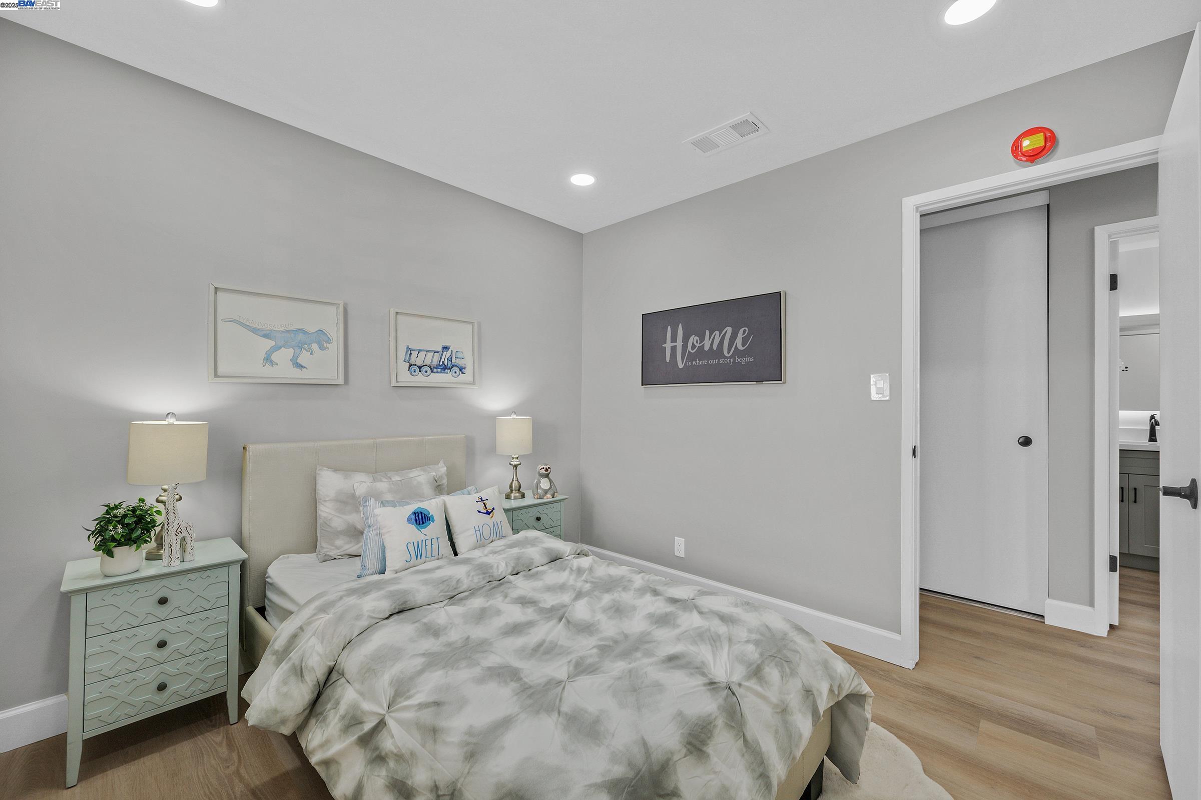 Detail Gallery Image 21 of 49 For 32255 Coronation Dr, Union City,  CA 94587 - 3 Beds | 2 Baths
