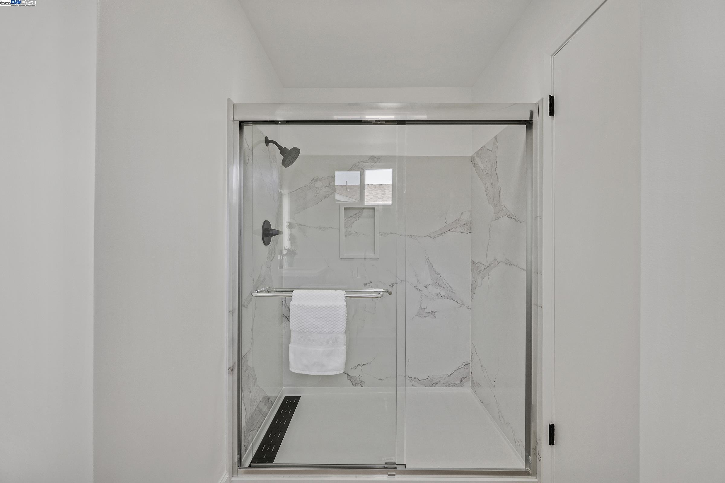 Detail Gallery Image 25 of 49 For 32255 Coronation Dr, Union City,  CA 94587 - 3 Beds | 2 Baths