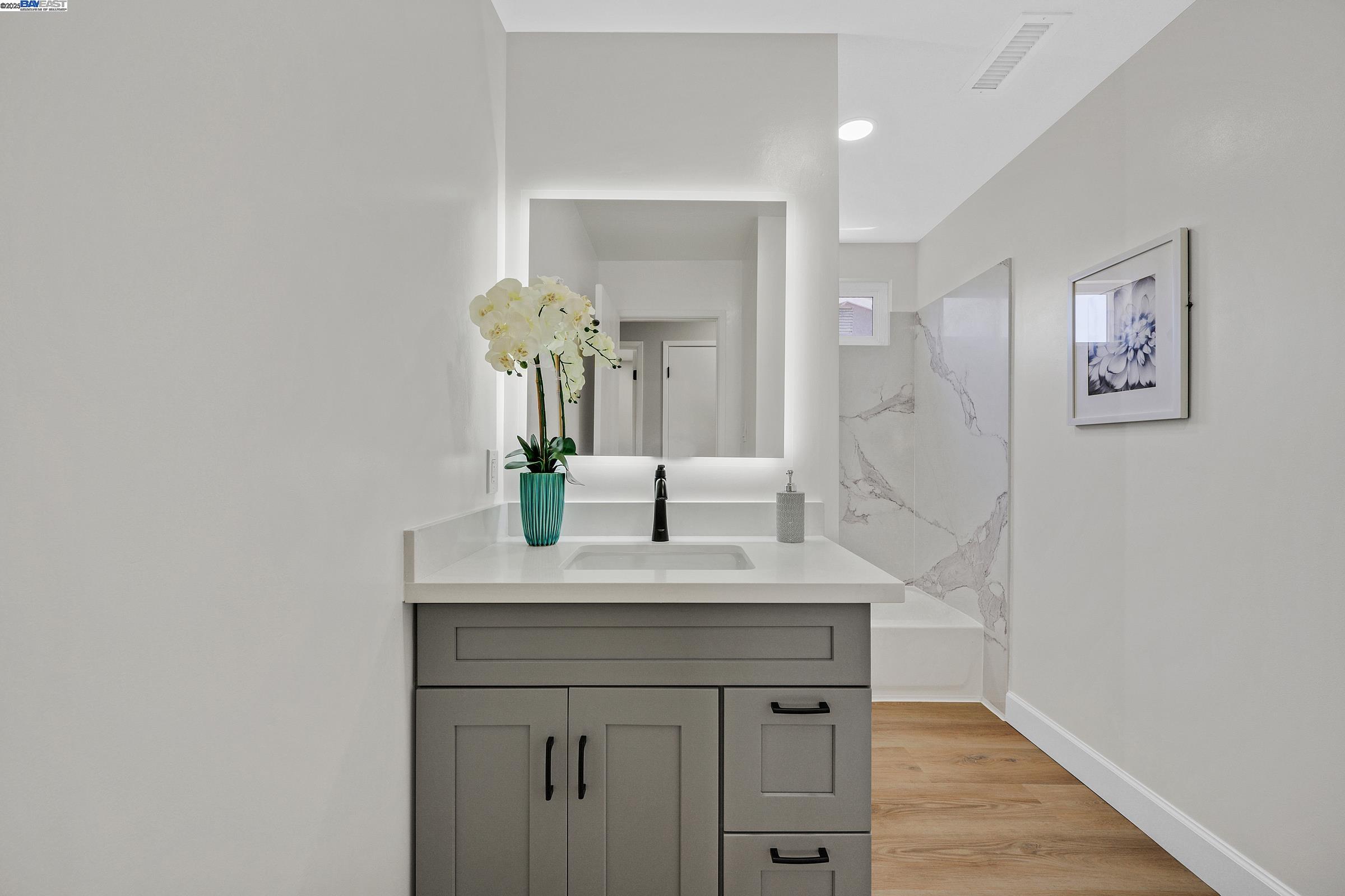 Detail Gallery Image 32 of 49 For 32255 Coronation Dr, Union City,  CA 94587 - 3 Beds | 2 Baths