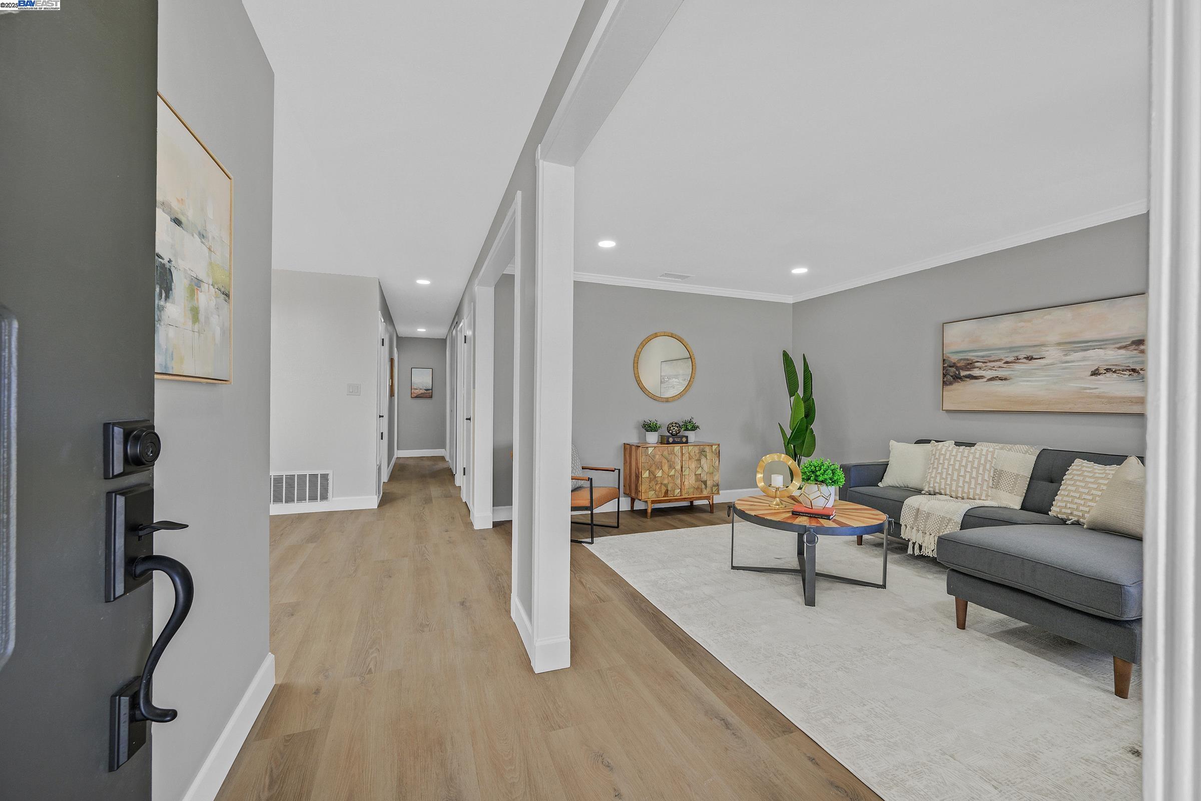 Detail Gallery Image 5 of 49 For 32255 Coronation Dr, Union City,  CA 94587 - 3 Beds | 2 Baths