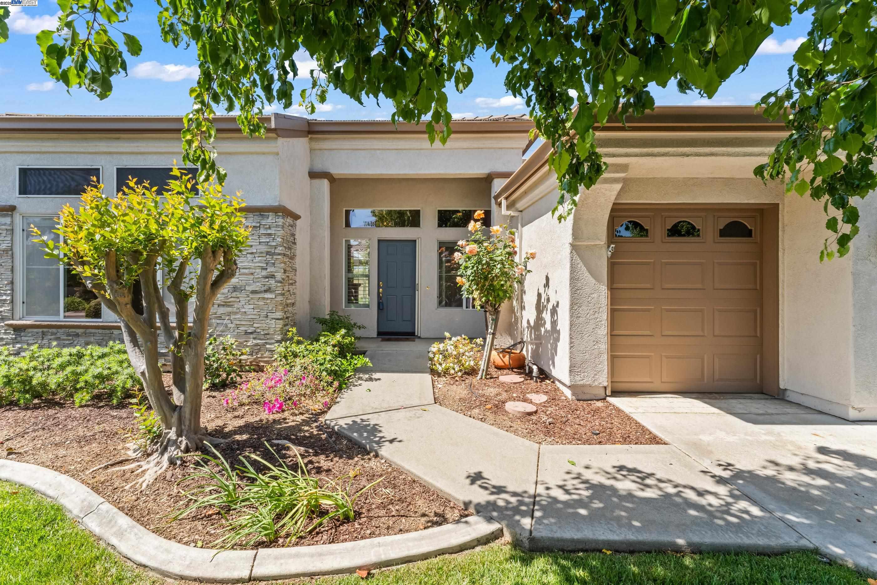Detail Gallery Image 1 of 1 For 1910 Jubilee Dr., Brentwood,  CA 94513 - 2 Beds | 2/1 Baths