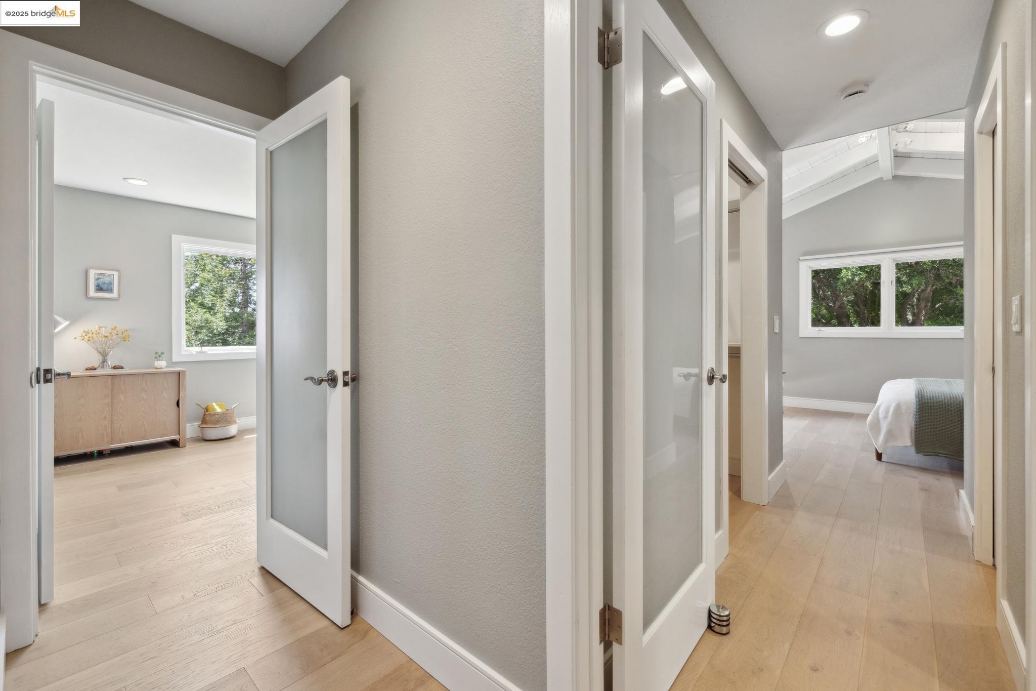Detail Gallery Image 34 of 60 For 260 Alvarado Rd, Berkeley,  CA 94705 - 4 Beds | 2/1 Baths