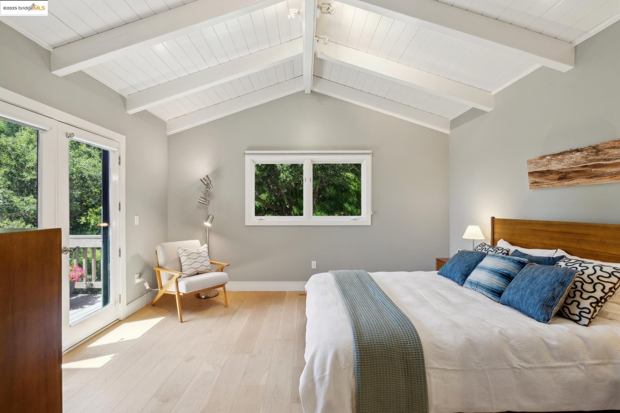 Detail Gallery Image 35 of 60 For 260 Alvarado Rd, Berkeley,  CA 94705 - 4 Beds | 2/1 Baths