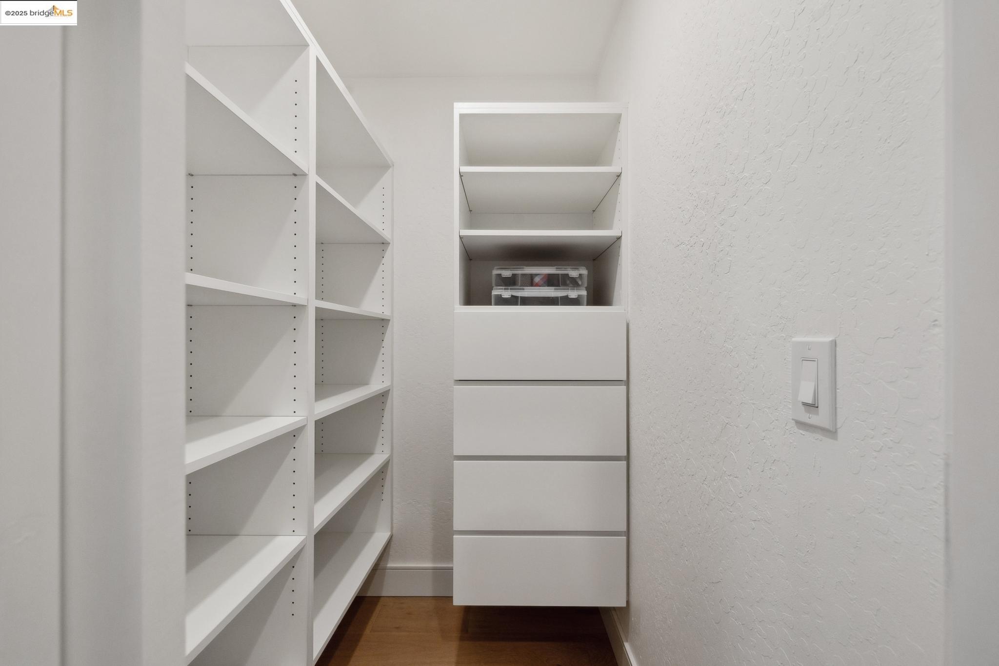Detail Gallery Image 40 of 60 For 260 Alvarado Rd, Berkeley,  CA 94705 - 4 Beds | 2/1 Baths