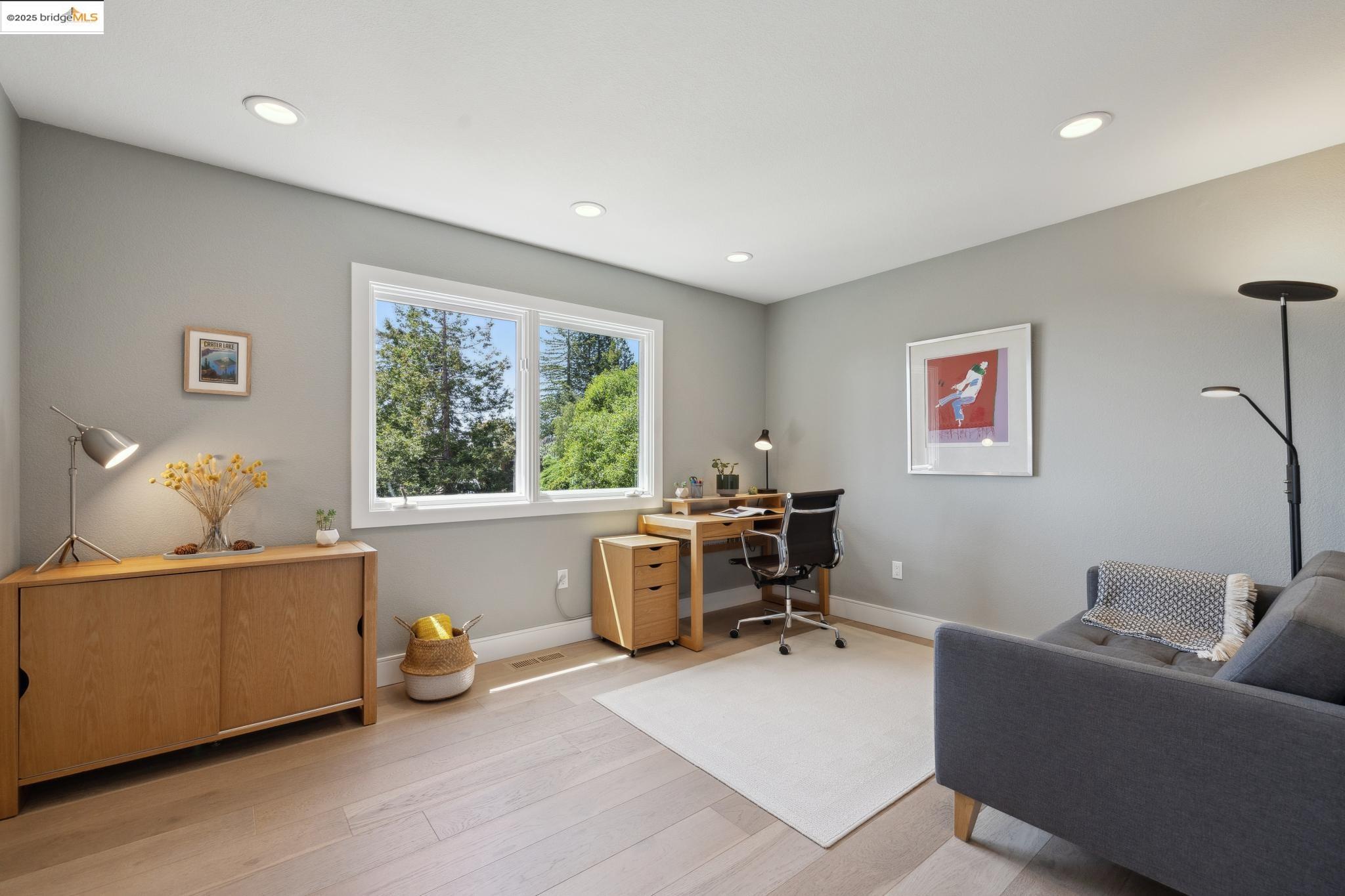 Detail Gallery Image 42 of 60 For 260 Alvarado Rd, Berkeley,  CA 94705 - 4 Beds | 2/1 Baths