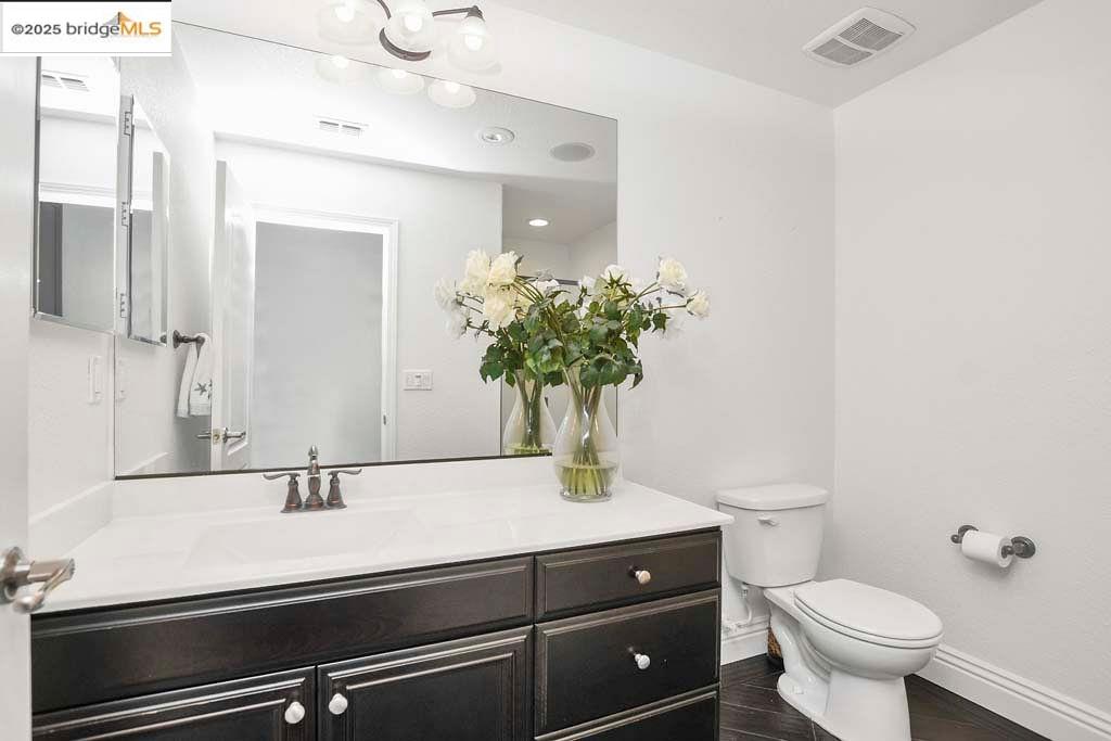 Detail Gallery Image 26 of 52 For 8065 Westport Circle, Discovery Bay,  CA 94505 - 4 Beds | 3 Baths
