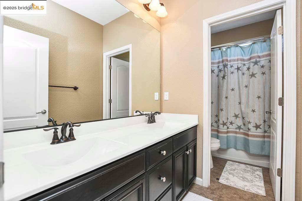 Detail Gallery Image 38 of 52 For 8065 Westport Circle, Discovery Bay,  CA 94505 - 4 Beds | 3 Baths