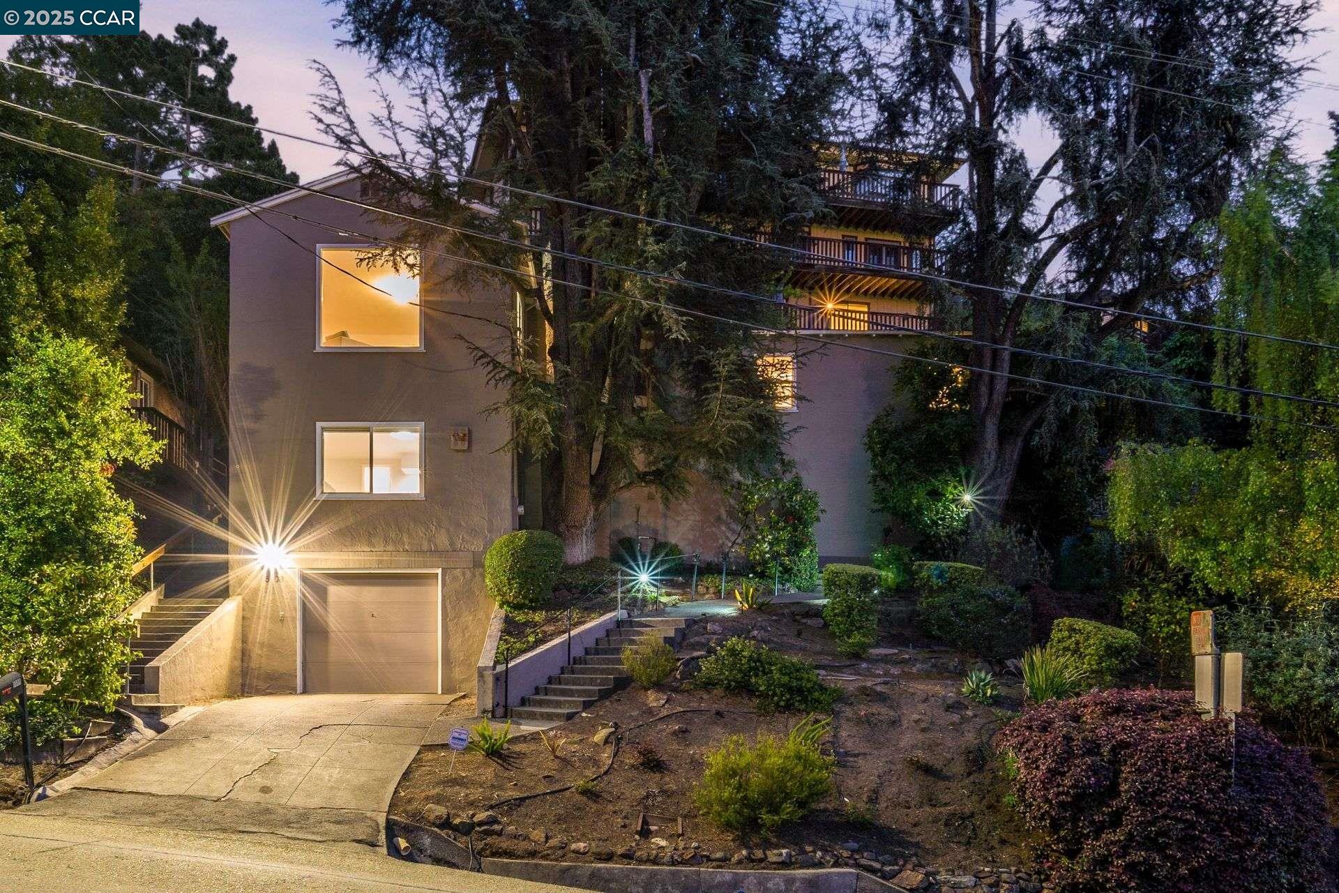5608 Colton Blvd, Oakland, California 94611, 3 Bedrooms Bedrooms, 7 Rooms Rooms,2 BathroomsBathrooms,Residential,For Sale,5608 Colton Blvd,41094513