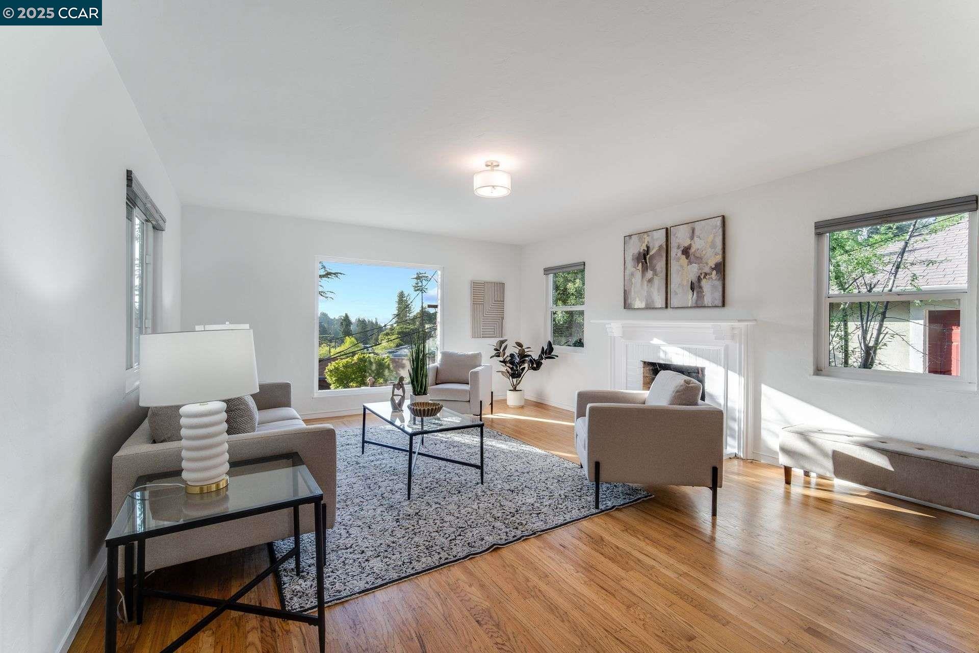 5608 Colton Blvd, Oakland, California 94611, 3 Bedrooms Bedrooms, 7 Rooms Rooms,2 BathroomsBathrooms,Residential,For Sale,5608 Colton Blvd,41094513