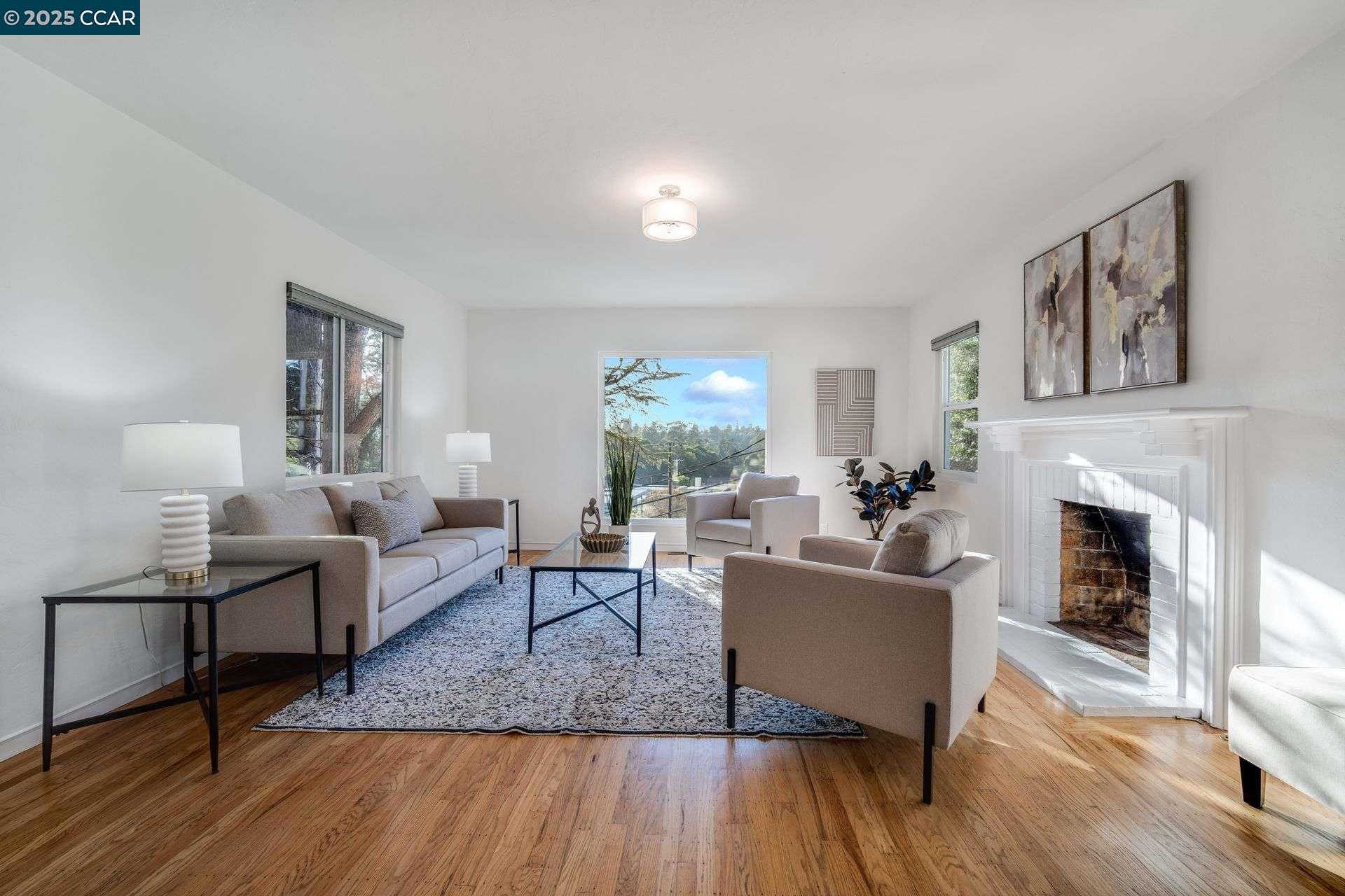 5608 Colton Blvd, Oakland, California 94611, 3 Bedrooms Bedrooms, 7 Rooms Rooms,2 BathroomsBathrooms,Residential,For Sale,5608 Colton Blvd,41094513